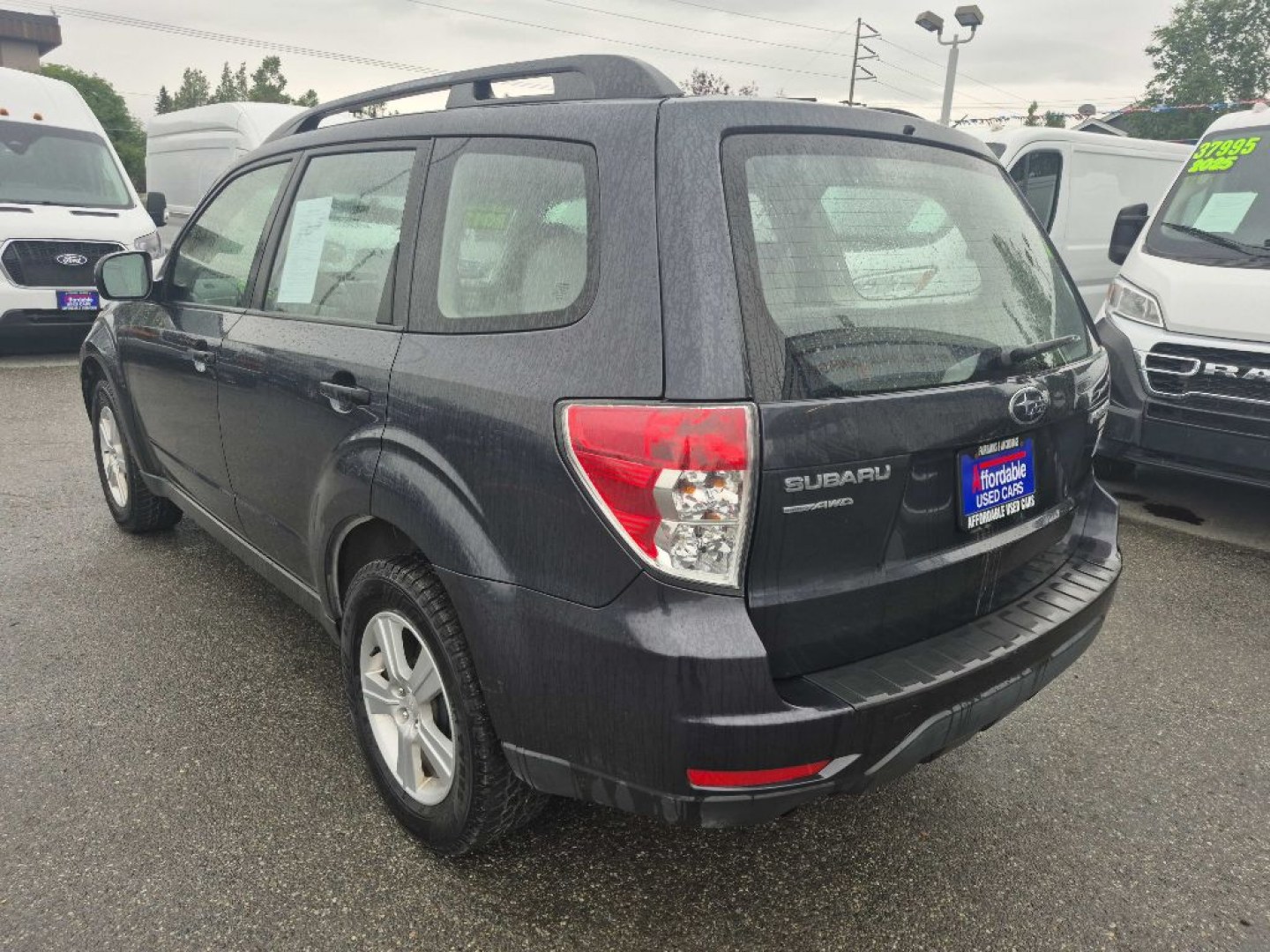 2012 GRAY SUBARU FORESTER 2.5X (JF2SHABC3CH) with an 2.5L engine, Automatic transmission, located at 929 East 8th Ave, Anchorage, AK, 99501, (907) 274-2277, 61.214783, -149.866074- Photo#2