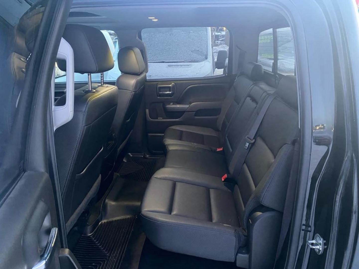 2017 BLACK GMC SIERRA 1500 SLT (3GTU2NEC3HG) with an 5.3L engine, Automatic transmission, located at 929 East 8th Ave, Anchorage, AK, 99501, (907) 274-2277, 61.214783, -149.866074 - Photo#3