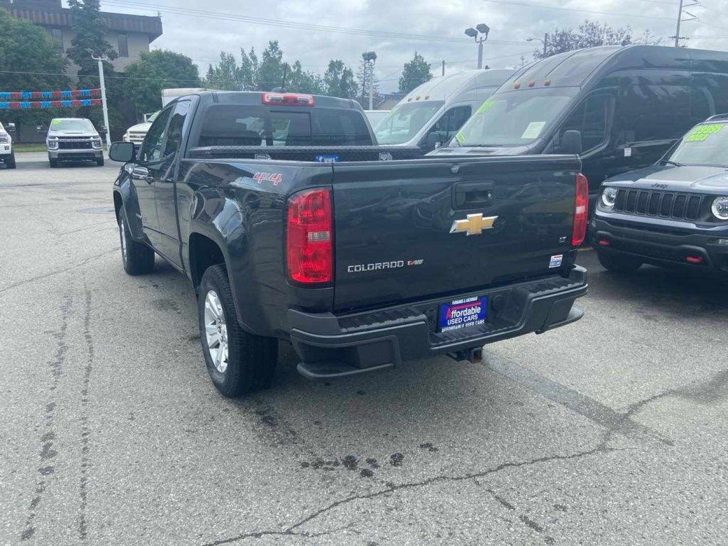 2017 BLUE CHEVROLET COLORADO LT (1GCHTCEN5H1) with an 3.6L engine, Automatic transmission, located at 929 East 8th Ave, Anchorage, AK, 99501, (907) 274-2277, 61.214783, -149.866074 - Photo#2