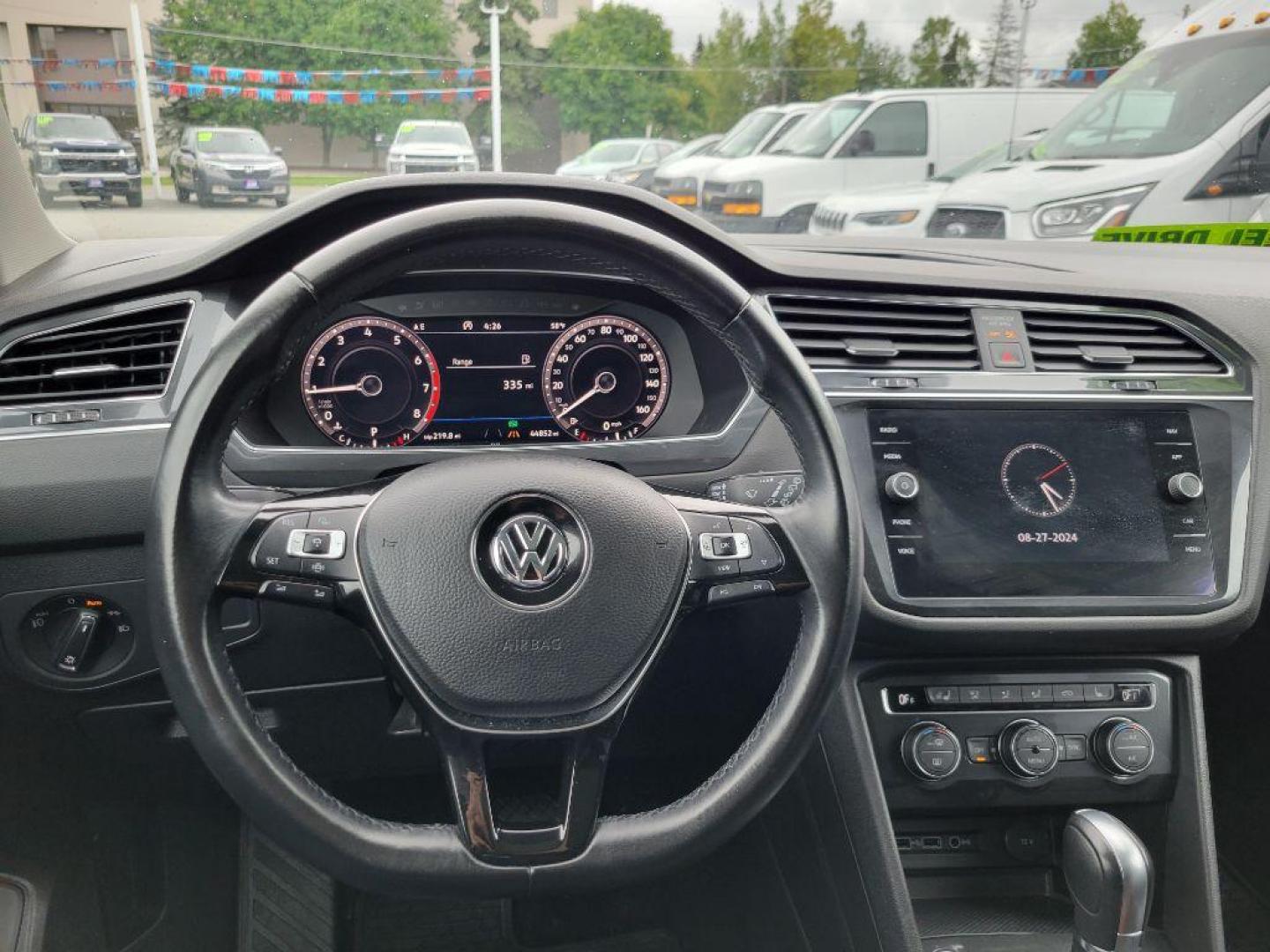 2019 BLACK VOLKSWAGEN TIGUAN SEL PREMIUM (3VV4B7AXXKM) with an 2.0L engine, Automatic transmission, located at 929 East 8th Ave, Anchorage, AK, 99501, (907) 274-2277, 61.214783, -149.866074 - Photo#4