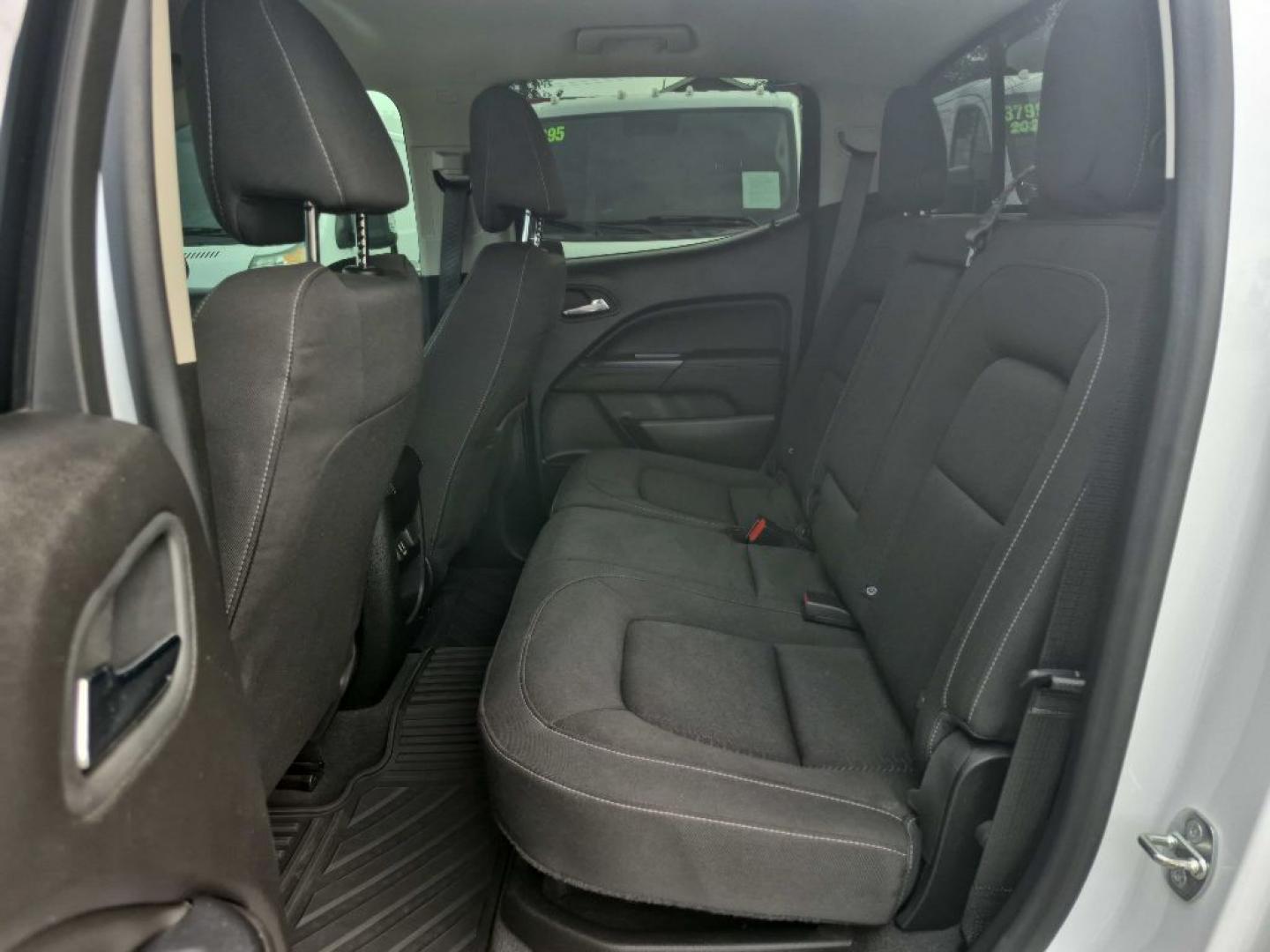 2021 WHITE GMC CANYON ELEVATION (1GTG6CEN7M1) with an 3.6L engine, Automatic transmission, located at 929 East 8th Ave, Anchorage, AK, 99501, (907) 274-2277, 61.214783, -149.866074- Photo#3