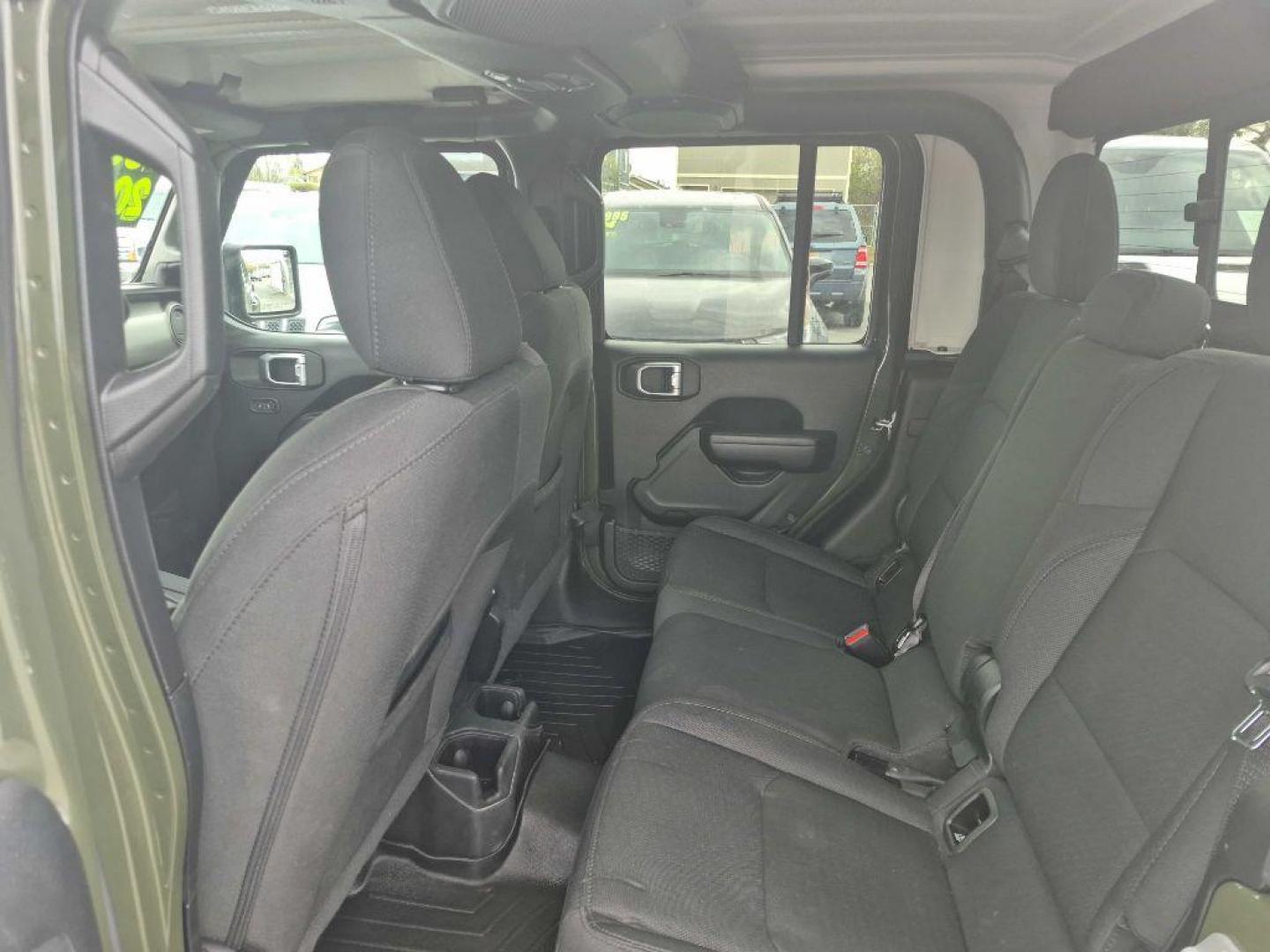 2021 GREEN JEEP GLADIATOR SPORT (1C6HJTAG3ML) with an 3.6L engine, Automatic transmission, located at 929 East 8th Ave, Anchorage, AK, 99501, (907) 274-2277, 61.214783, -149.866074 - Photo#3