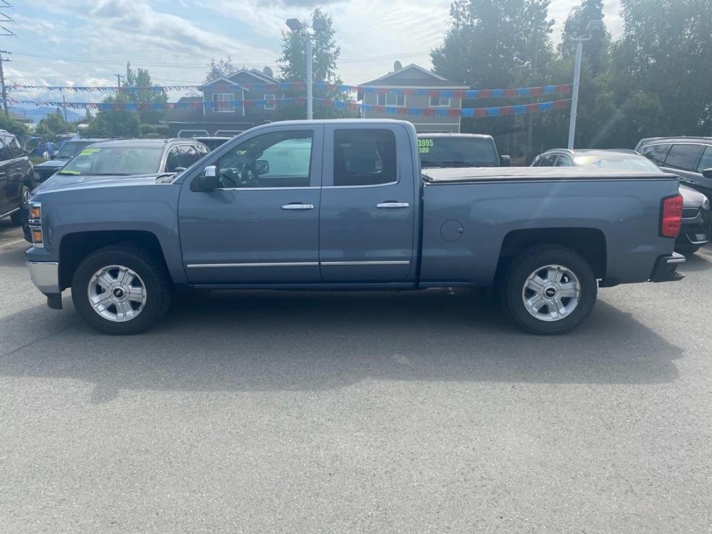 2015 BLUE CHEVROLET SILVERADO 1500 LTZ (1GCVKSEJ8FZ) with an 6.2L engine, Automatic transmission, located at 929 East 8th Ave, Anchorage, AK, 99501, (907) 274-2277, 61.214783, -149.866074 - Photo#1