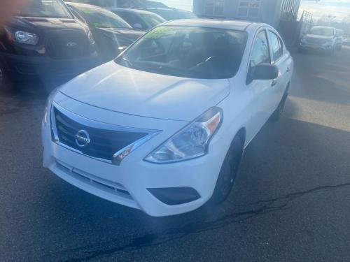 2015 NISSAN VERSA 4DR