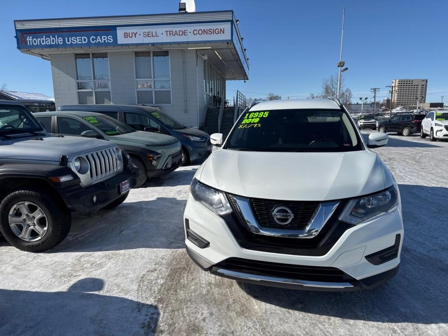 2019 WHITE NISSAN ROGUE S (KNMAT2MV1KP) with an 2.5L engine, Continuously Variable transmission, located at 929 East 8th Ave, Anchorage, AK, 99501, (907) 274-2277, 61.214783, -149.866074 - Photo#0