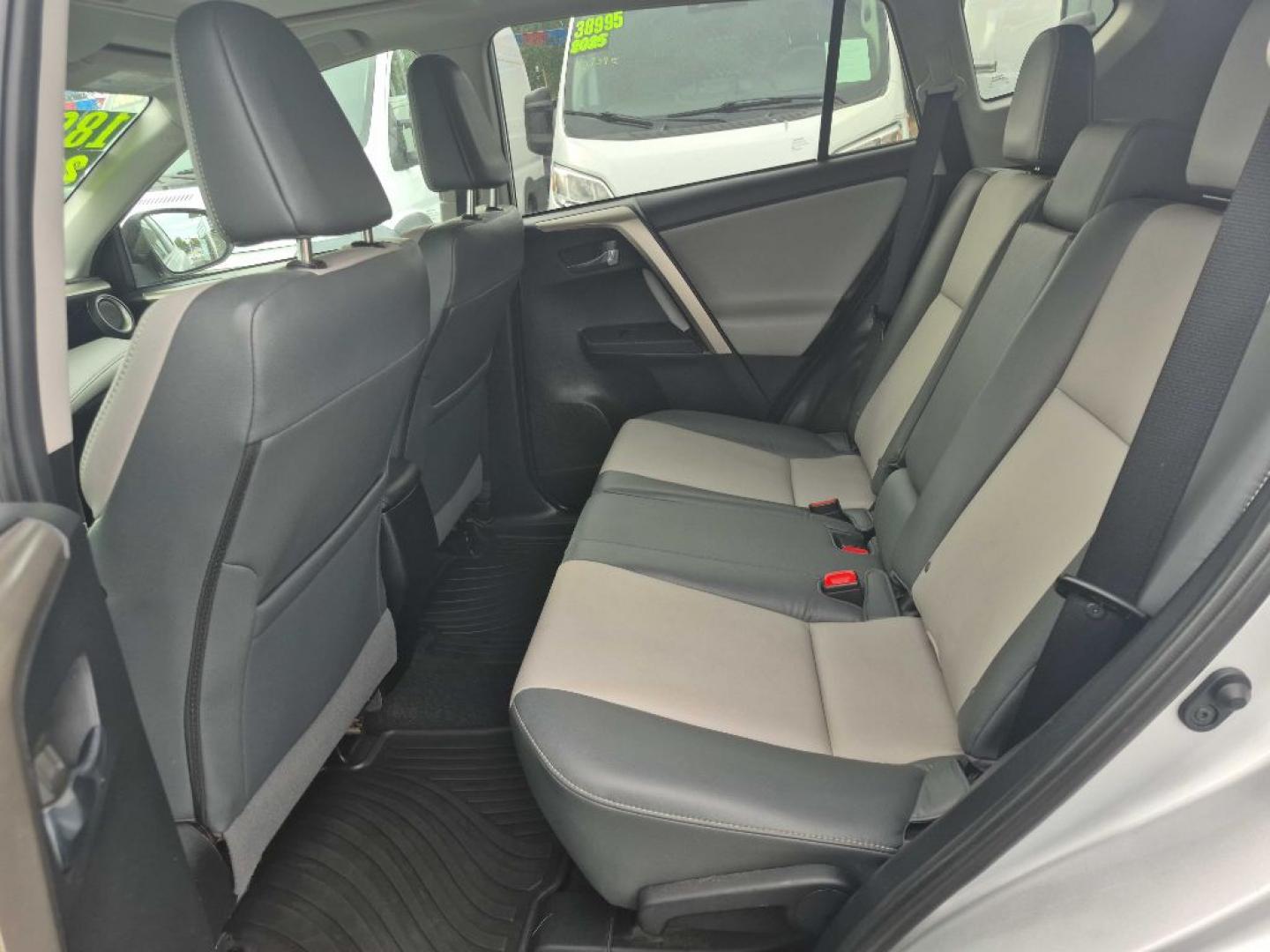 2014 SILVER TOYOTA RAV4 LIMITED (2T3DFREV1EW) with an 2.5L engine, Automatic transmission, located at 929 East 8th Ave, Anchorage, AK, 99501, (907) 274-2277, 61.214783, -149.866074- Photo#3