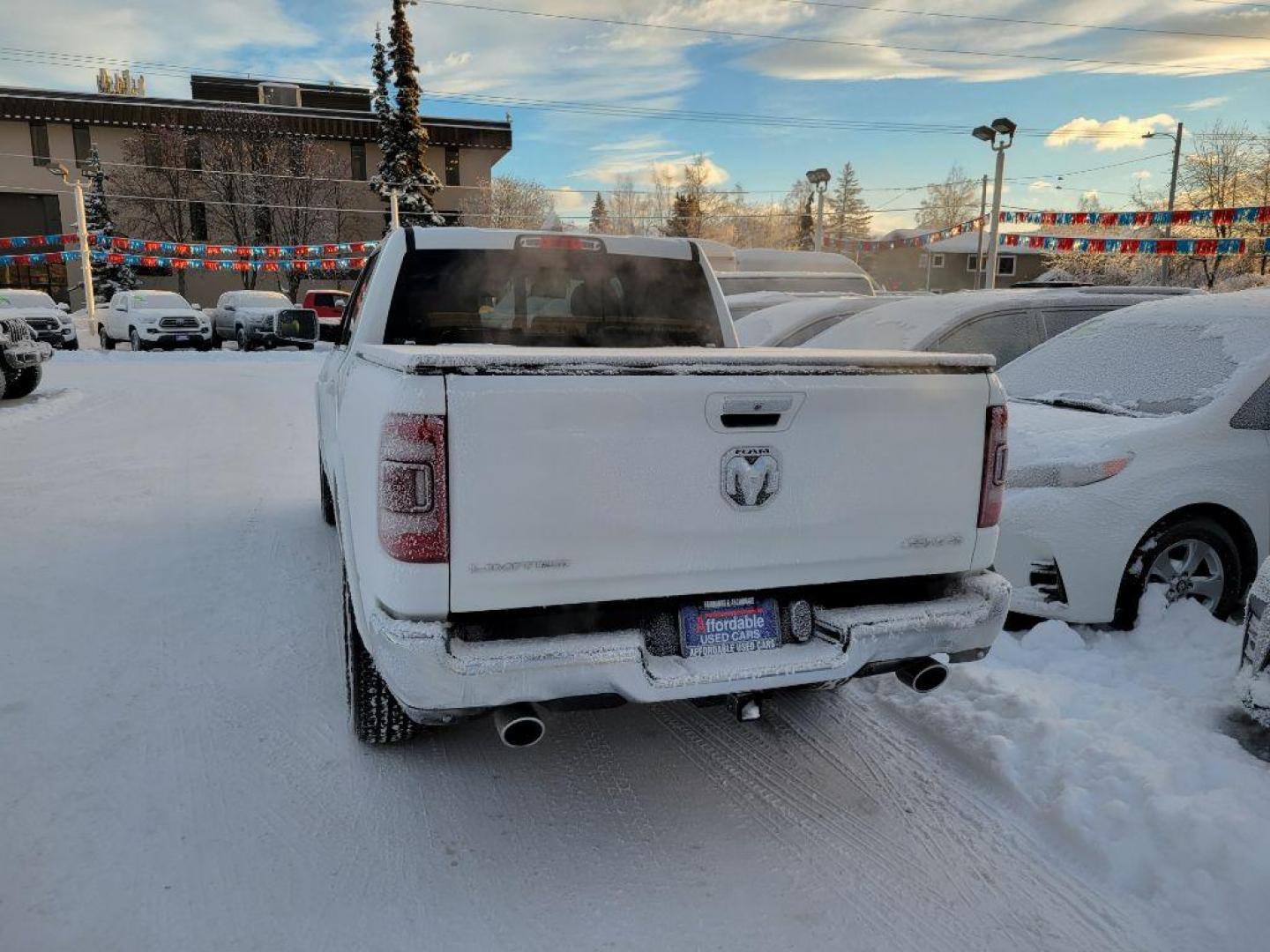 2021 WHITE RAM 1500 LIMITED LIMITED (1C6SRFHTXMN) with an 5.7L engine, Automatic transmission, located at 929 East 8th Ave, Anchorage, AK, 99501, (907) 274-2277, 61.214783, -149.866074 - Photo#2