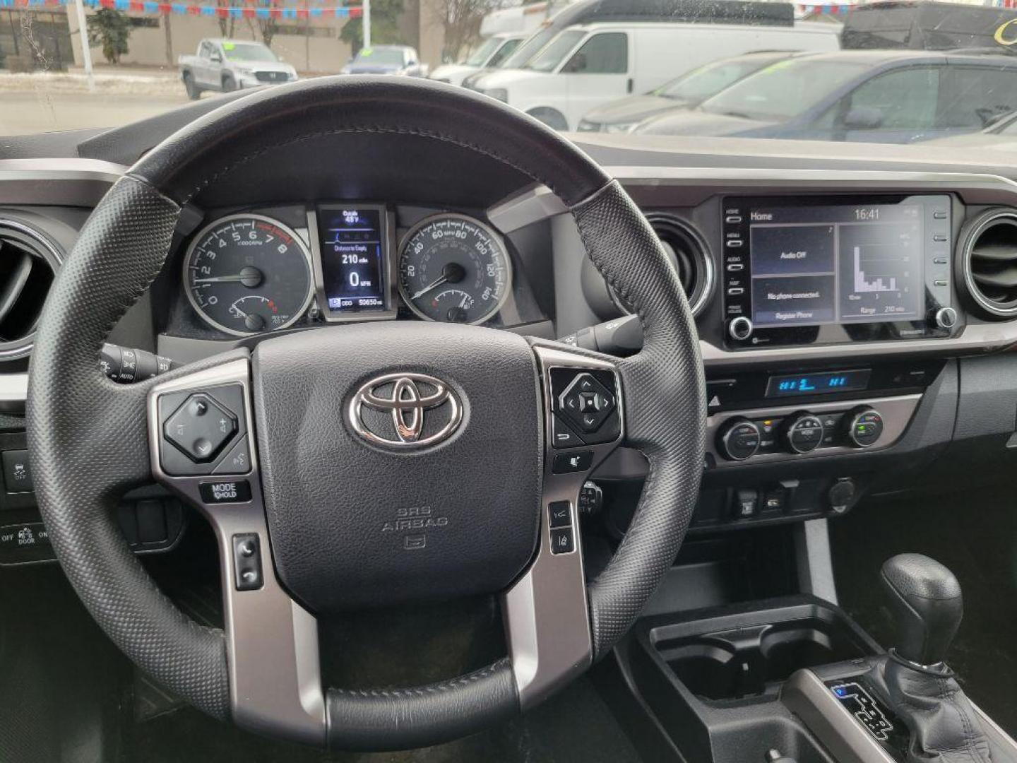 2021 WHITE TOYOTA TACOMA DOUBLE CAB (3TMCZ5ANXMM) with an 3.5L engine, Automatic transmission, located at 929 East 8th Ave, Anchorage, AK, 99501, (907) 274-2277, 61.214783, -149.866074 - Photo#4