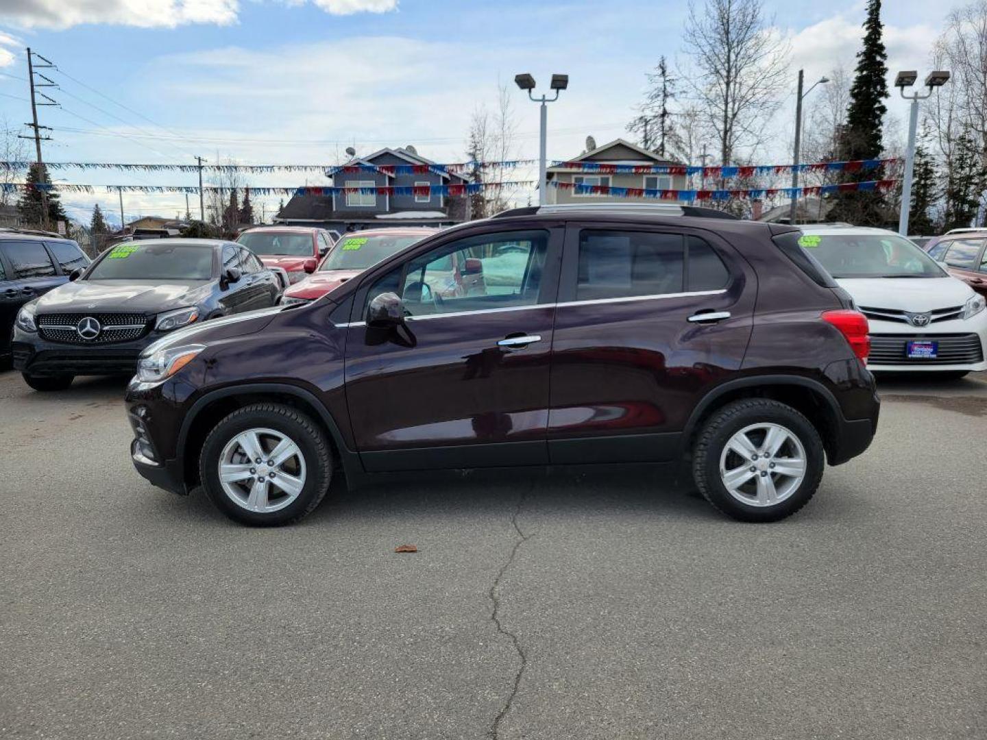 2020 RED CHEVROLET TRAX 1LT (KL7CJLSB7LB) with an 1.4L engine, Automatic transmission, located at 929 East 8th Ave, Anchorage, AK, 99501, (907) 274-2277, 61.214783, -149.866074 - Photo#1