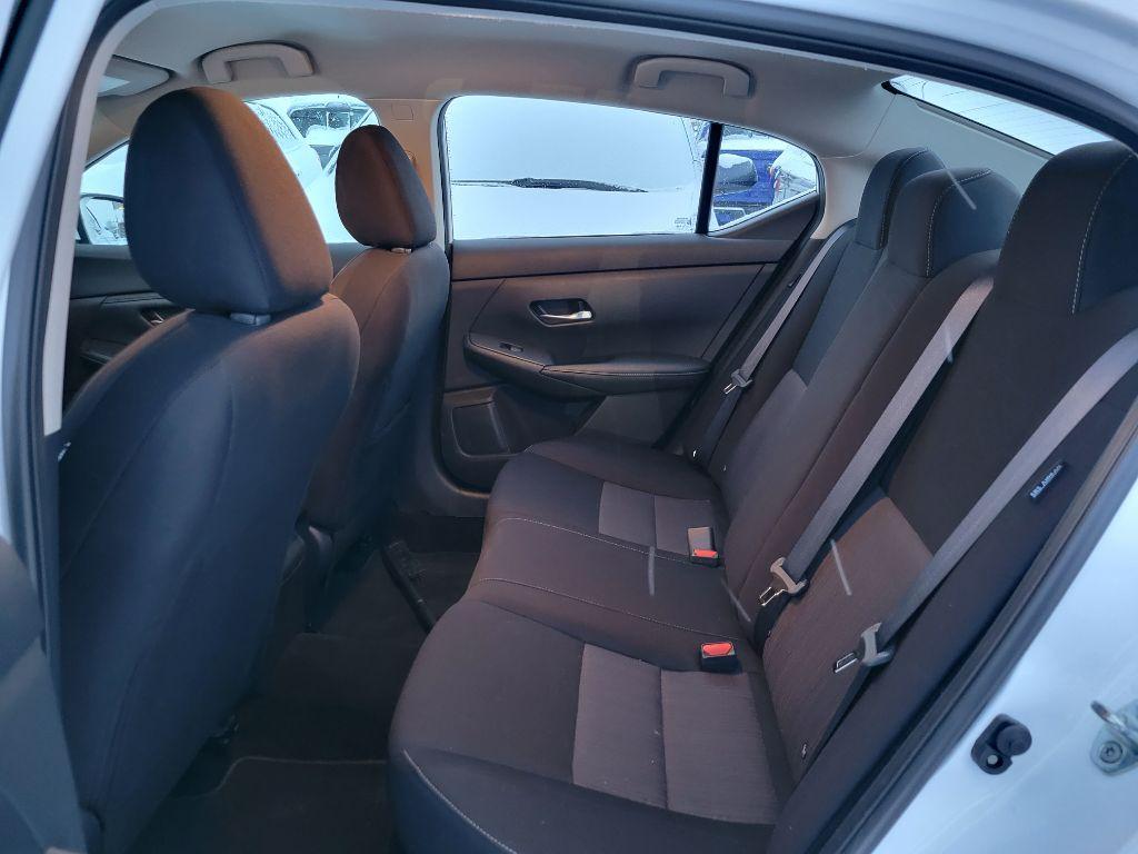 2023 Nissan Sentra photo 2