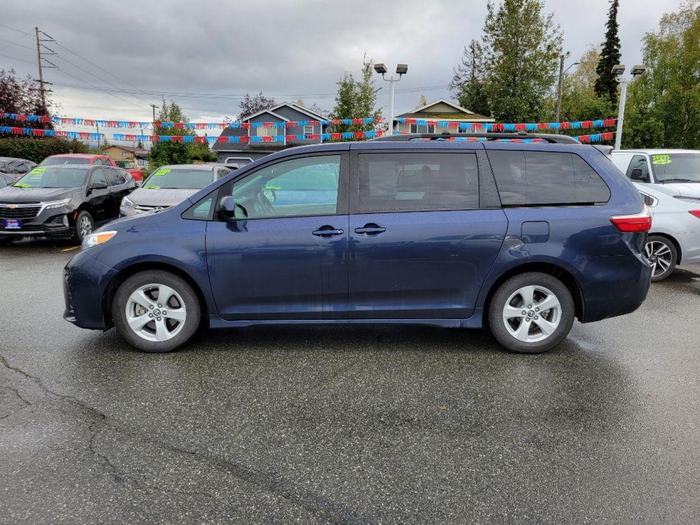 2019 BLUE TOYOTA SIENNA LE (5TDKZ3DC0KS) with an 3.5L engine, Automatic transmission, located at 929 East 8th Ave, Anchorage, AK, 99501, (907) 274-2277, 61.214783, -149.866074 - Photo#1