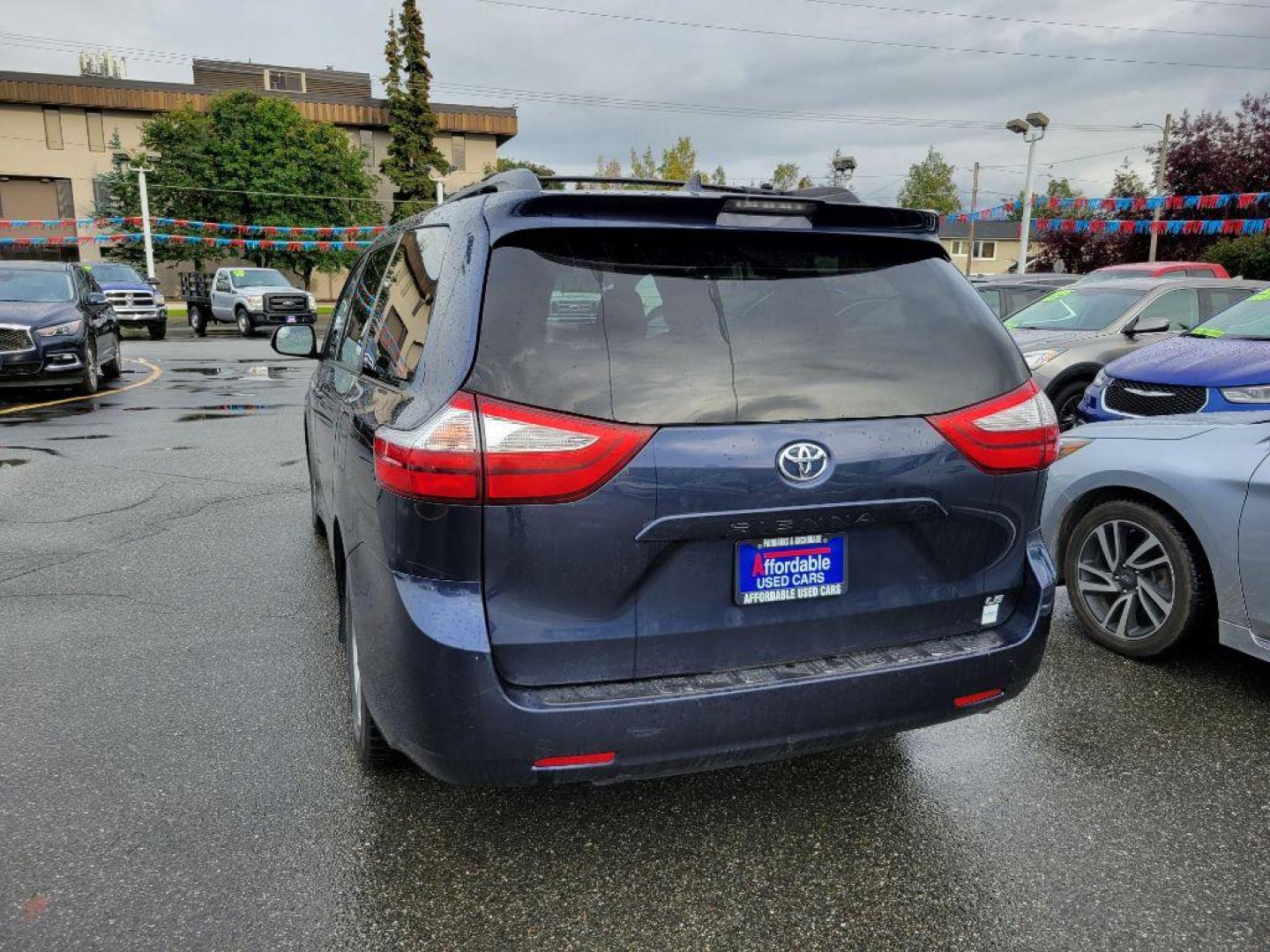 2019 BLUE TOYOTA SIENNA LE (5TDKZ3DC0KS) with an 3.5L engine, Automatic transmission, located at 929 East 8th Ave, Anchorage, AK, 99501, (907) 274-2277, 61.214783, -149.866074 - Photo#2