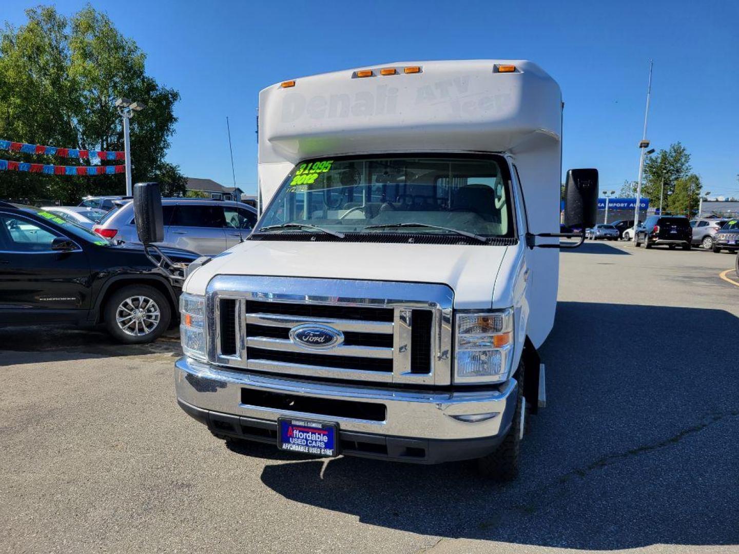 2012 WHITE FORD ECONOLINE E450 SUPER DUTY CUTAWAY VAN (1FDFE4FS9CD) with an 6.8L engine, Automatic transmission, located at 929 East 8th Ave, Anchorage, AK, 99501, (907) 274-2277, 61.214783, -149.866074 - Photo#0