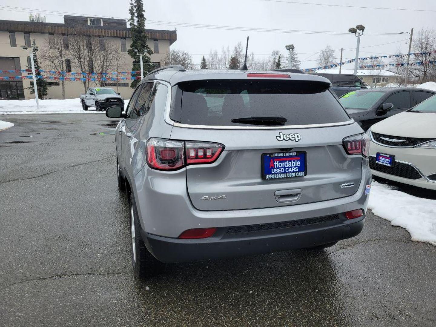 2021 GRY JEEP COMPASS LATITUDE (3C4NJDBB6MT) with an 2.4L engine, Automatic transmission, located at 929 East 8th Ave, Anchorage, AK, 99501, (907) 274-2277, 61.214783, -149.866074 - Photo#2