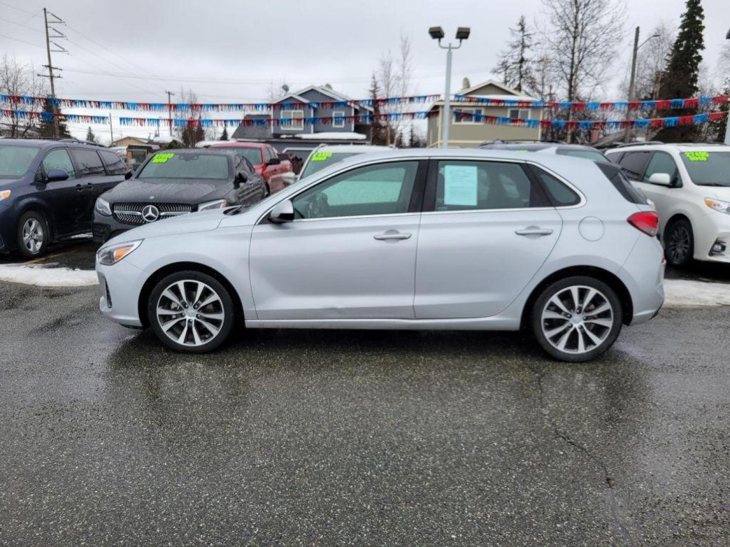 2019 SILVER HYUNDAI ELANTRA GT (KMHH35LE2KU) with an 2.0L engine, Automatic transmission, located at 929 East 8th Ave, Anchorage, AK, 99501, (907) 274-2277, 61.214783, -149.866074 - Photo#1