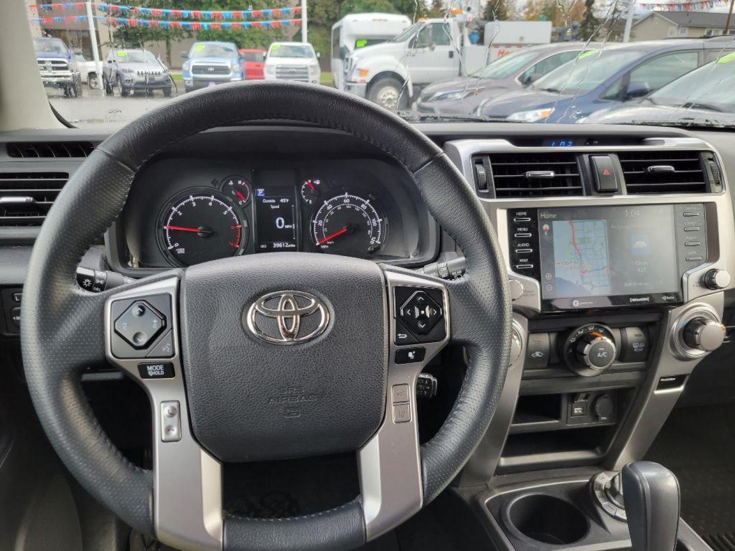 2021 SILVER TOYOTA 4RUNNER SR5 SR5/SR5 PREMIUM (JTENU5JR2M5) with an 4.0L engine, Automatic transmission, located at 929 East 8th Ave, Anchorage, AK, 99501, (907) 274-2277, 61.214783, -149.866074 - Photo#4