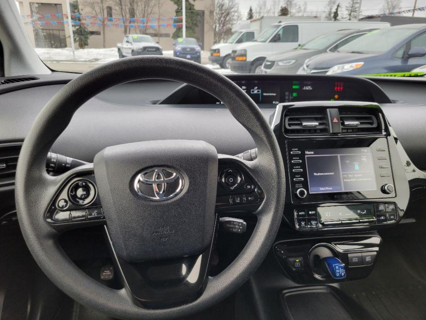 2020 WHITE TOYOTA PRIUS LE (JTDL9RFU3L3) with an 1.8L engine, Continuously Variable transmission, located at 929 East 8th Ave, Anchorage, AK, 99501, (907) 274-2277, 61.214783, -149.866074 - Photo#4