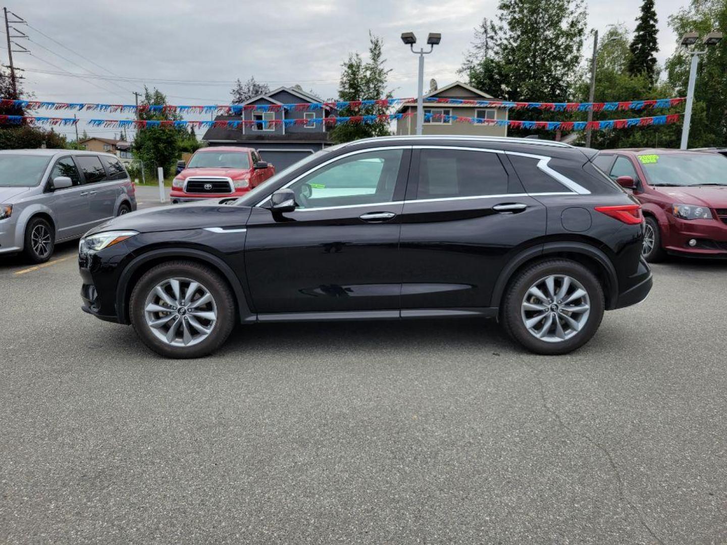 2021 BLACK INFINITI QX50 LUXE (3PCAJ5BB7MF) with an 2.0L engine, Continuously Variable transmission, located at 929 East 8th Ave, Anchorage, AK, 99501, (907) 274-2277, 61.214783, -149.866074 - Photo#1