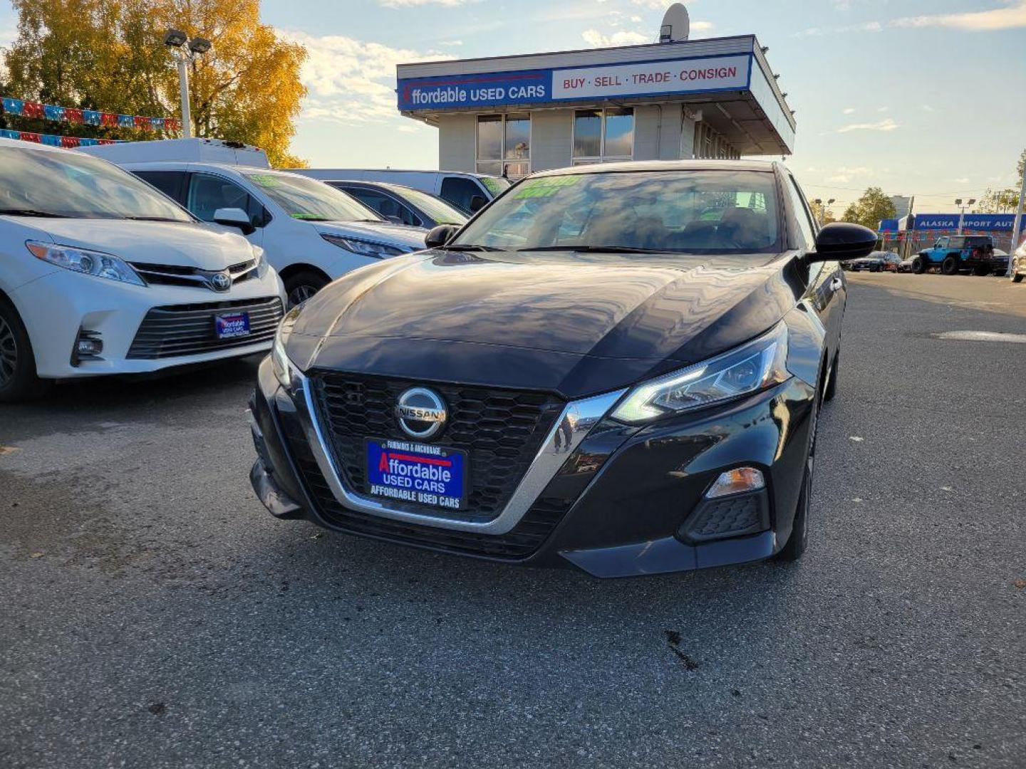 2021 BLACK NISSAN ALTIMA SV SV (1N4BL4DV6MN) with an 2.5L engine, Continuously Variable transmission, located at 929 East 8th Ave, Anchorage, AK, 99501, (907) 274-2277, 61.214783, -149.866074 - Photo#0