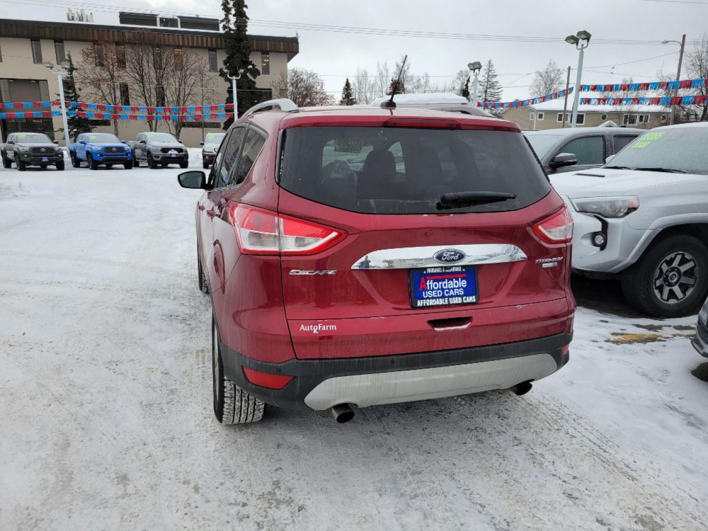 2015 RED FORD ESCAPE TITANIUM (1FMCU9JX9FU) with an 1.6L engine, Automatic transmission, located at 929 East 8th Ave, Anchorage, AK, 99501, (907) 274-2277, 61.214783, -149.866074- Photo#2