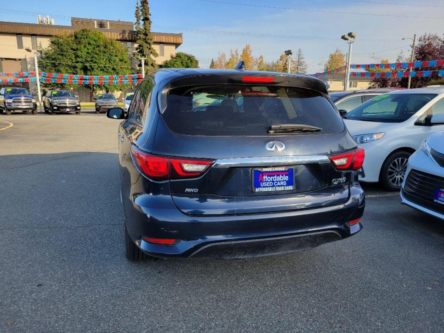 2020 BLUE INFINITI QX60 LUXE LUXE (5N1DL0MM8LC) with an 3.5L engine, Continuously Variable transmission, located at 929 East 8th Ave, Anchorage, AK, 99501, (907) 274-2277, 61.214783, -149.866074 - Photo#2