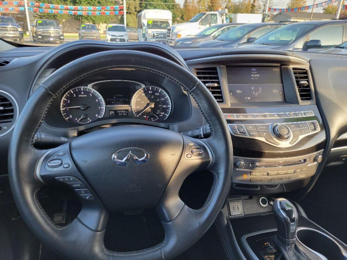 2020 BLUE INFINITI QX60 LUXE LUXE (5N1DL0MM8LC) with an 3.5L engine, Continuously Variable transmission, located at 929 East 8th Ave, Anchorage, AK, 99501, (907) 274-2277, 61.214783, -149.866074 - Photo#4