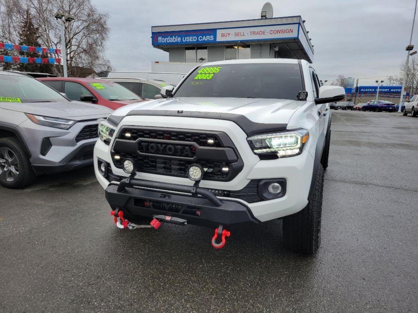 2023 WHITE TOYOTA TACOMA TRD DOUBLE CAB (3TMCZ5AN0PM) with an 3.5L engine, Automatic transmission, located at 929 East 8th Ave, Anchorage, AK, 99501, (907) 274-2277, 61.214783, -149.866074 - Photo#0