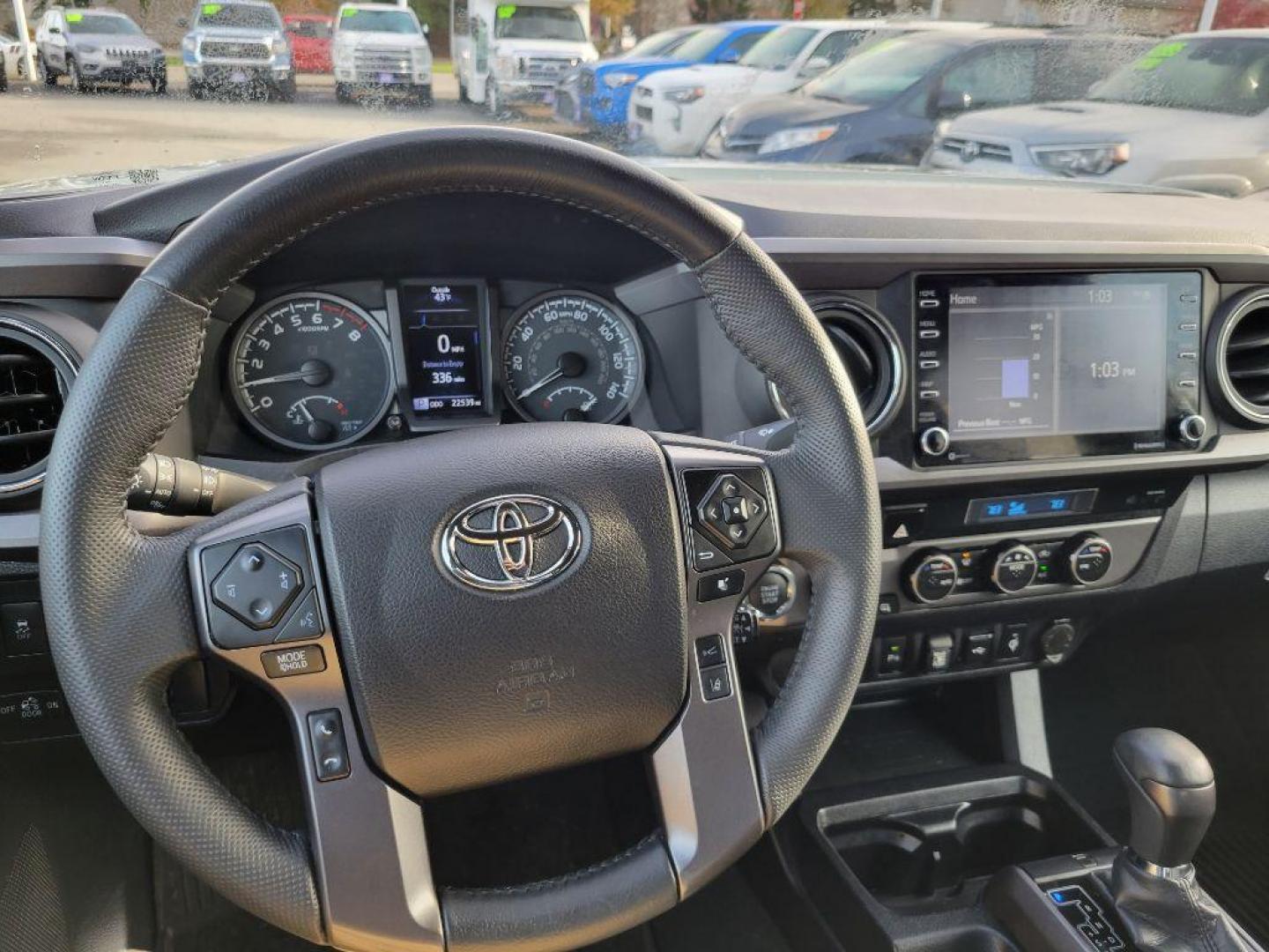 2022 GREEN TOYOTA TACOMA TRD DOUBLE CAB (3TMCZ5AN8NM) with an 3.5L engine, Automatic transmission, located at 929 East 8th Ave, Anchorage, AK, 99501, (907) 274-2277, 61.214783, -149.866074 - Photo#4