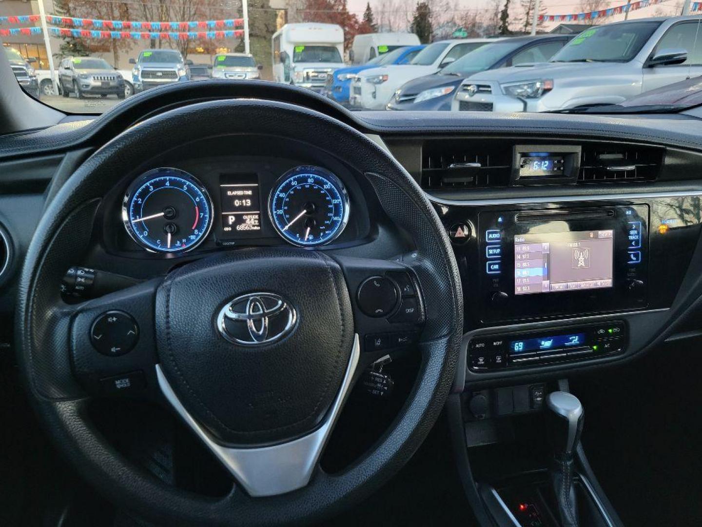 2018 SILVER TOYOTA COROLLA LE (2T1BURHE7JC) with an 1.8L engine, Continuously Variable transmission, located at 929 East 8th Ave, Anchorage, AK, 99501, (907) 274-2277, 61.214783, -149.866074 - Photo#4