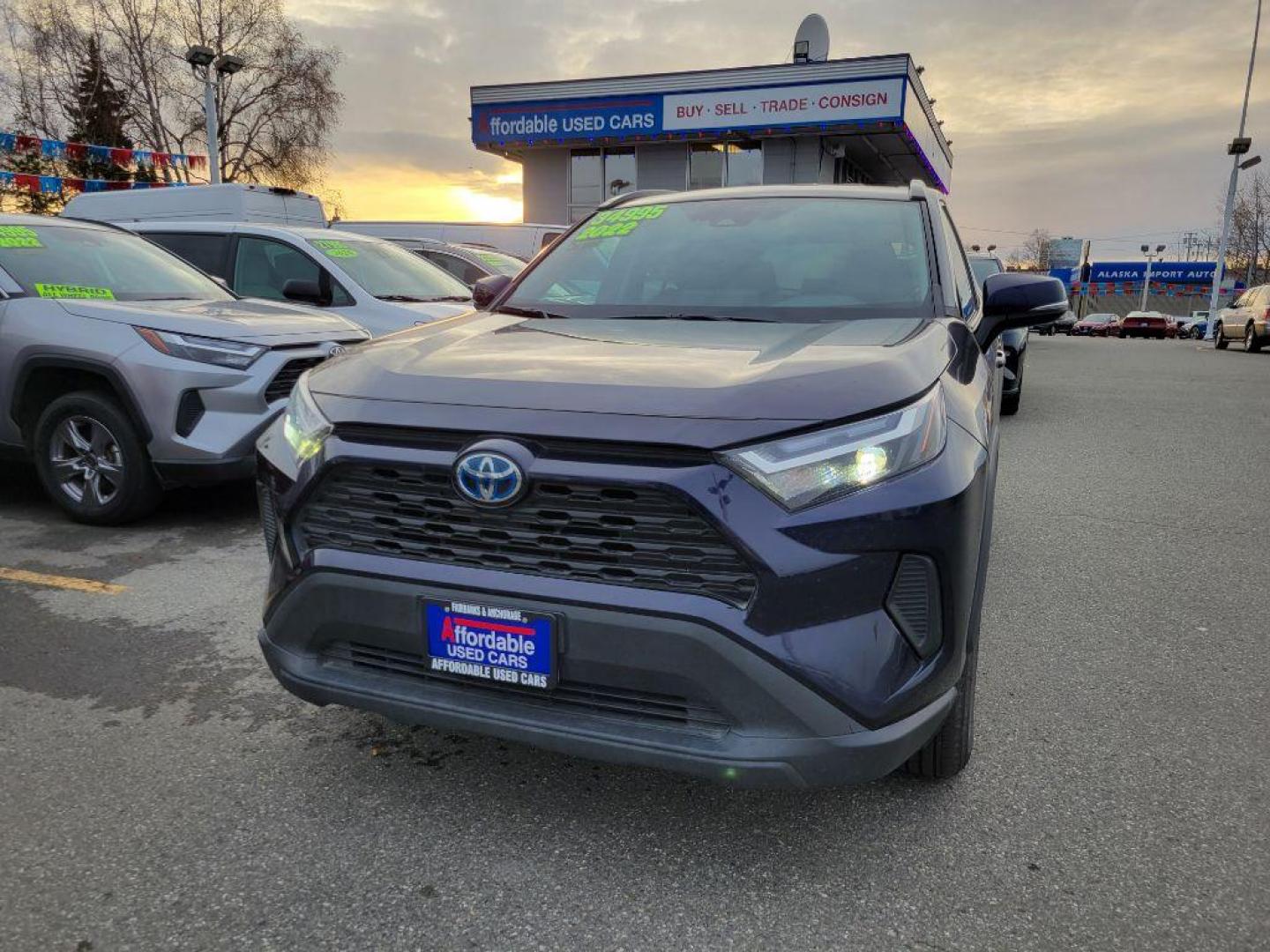 2022 BLUE TOYOTA RAV4 XLE HYBRID XLE (4T3RWRFV3NU) with an 2.5L engine, Automatic transmission, located at 929 East 8th Ave, Anchorage, AK, 99501, (907) 274-2277, 61.214783, -149.866074 - Photo#0