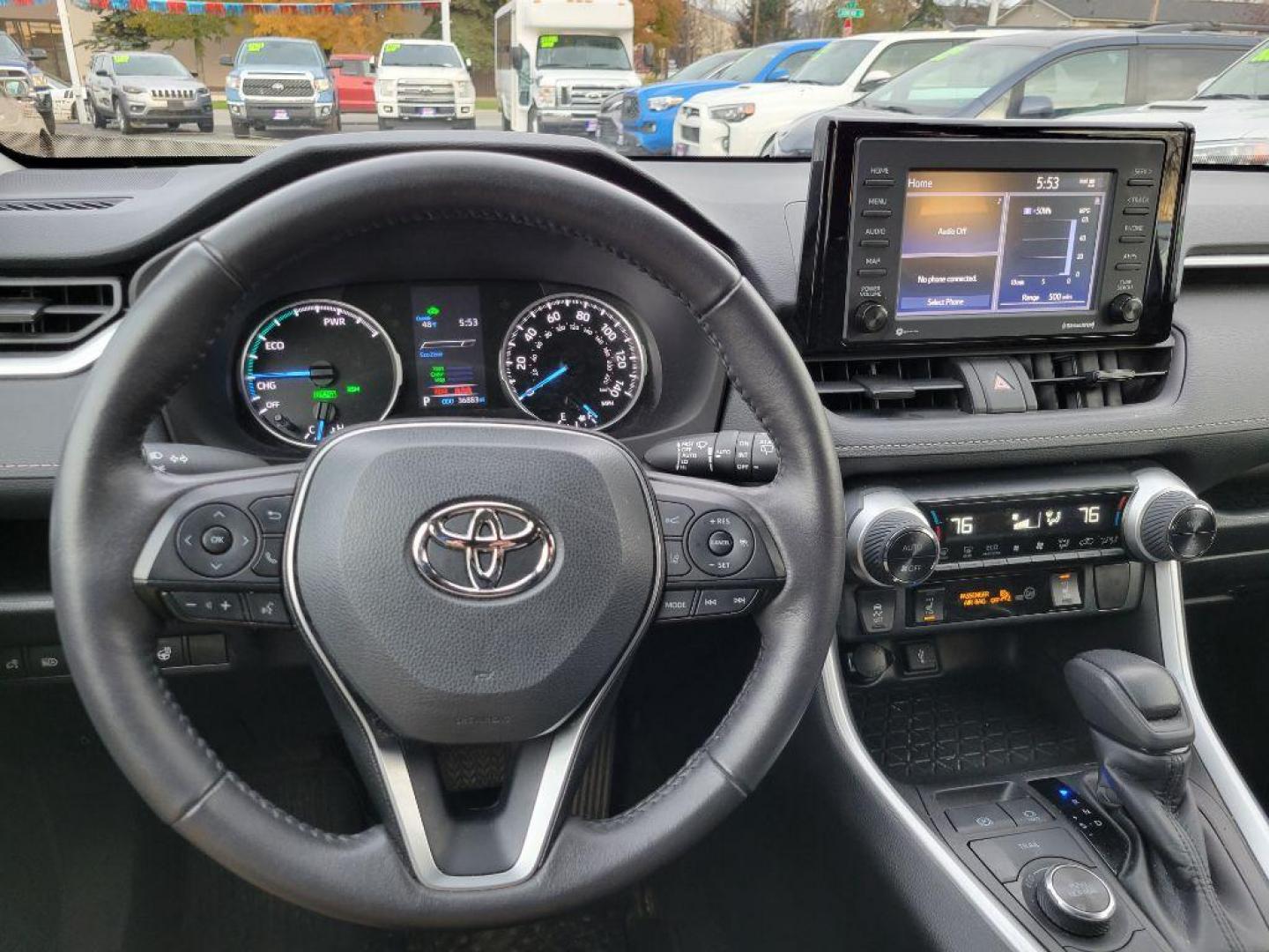 2022 BLUE TOYOTA RAV4 XLE HYBRID XLE (4T3RWRFV3NU) with an 2.5L engine, Automatic transmission, located at 929 East 8th Ave, Anchorage, AK, 99501, (907) 274-2277, 61.214783, -149.866074 - Photo#4