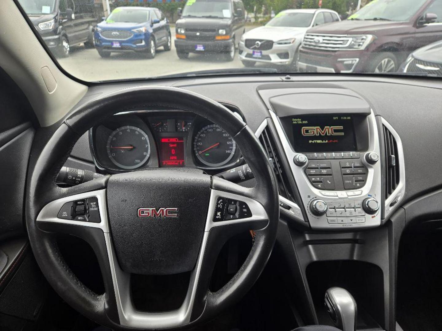 2014 GRAY GMC TERRAIN SLE (2GKFLWEK7E6) with an 2.4L engine, Automatic transmission, located at 929 East 8th Ave, Anchorage, AK, 99501, (907) 274-2277, 61.214783, -149.866074 - Photo#4
