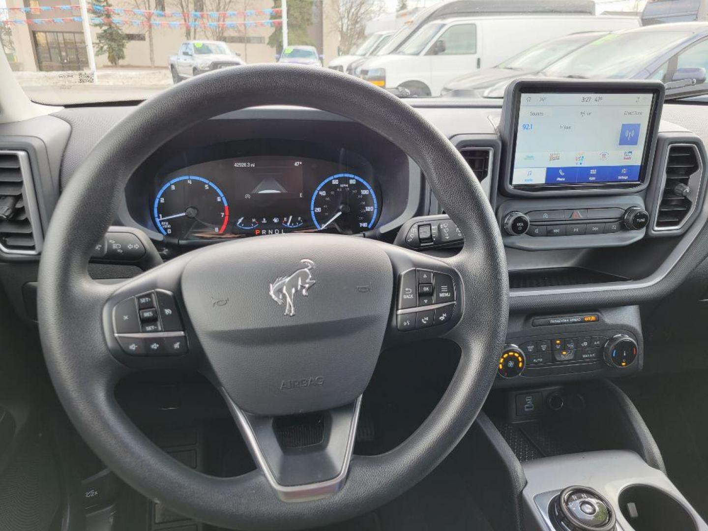 2022 GREY FORD BRONCO SPORT BIG BEND (3FMCR9B61NR) with an 1.5L engine, Automatic transmission, located at 929 East 8th Ave, Anchorage, AK, 99501, (907) 274-2277, 61.214783, -149.866074 - Photo#4