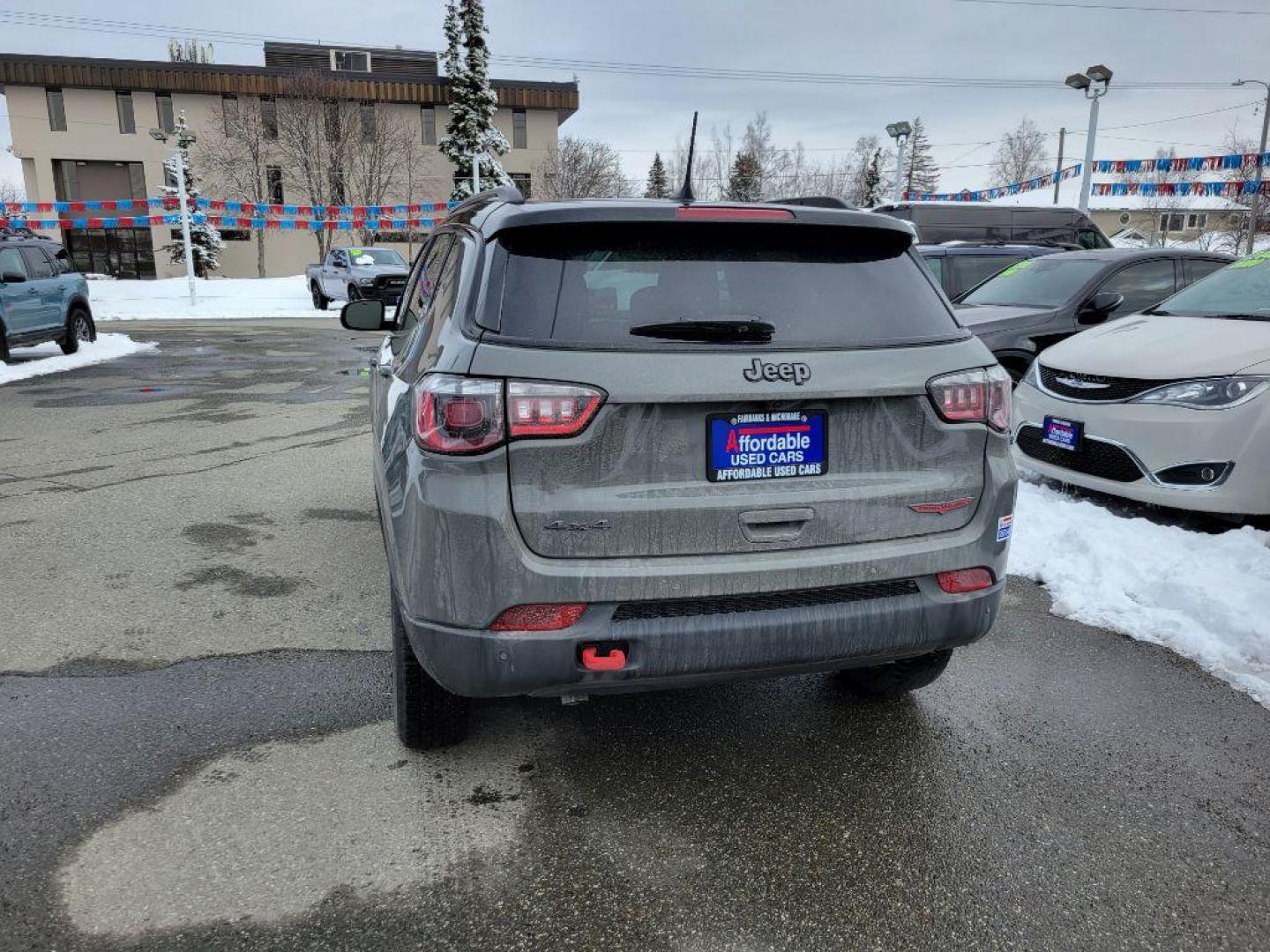 2023 GRAY JEEP COMPASS TRAILHAWK (3C4NJDDN9PT) with an 2.0L engine, Automatic transmission, located at 929 East 8th Ave, Anchorage, AK, 99501, (907) 274-2277, 61.214783, -149.866074 - Photo#2