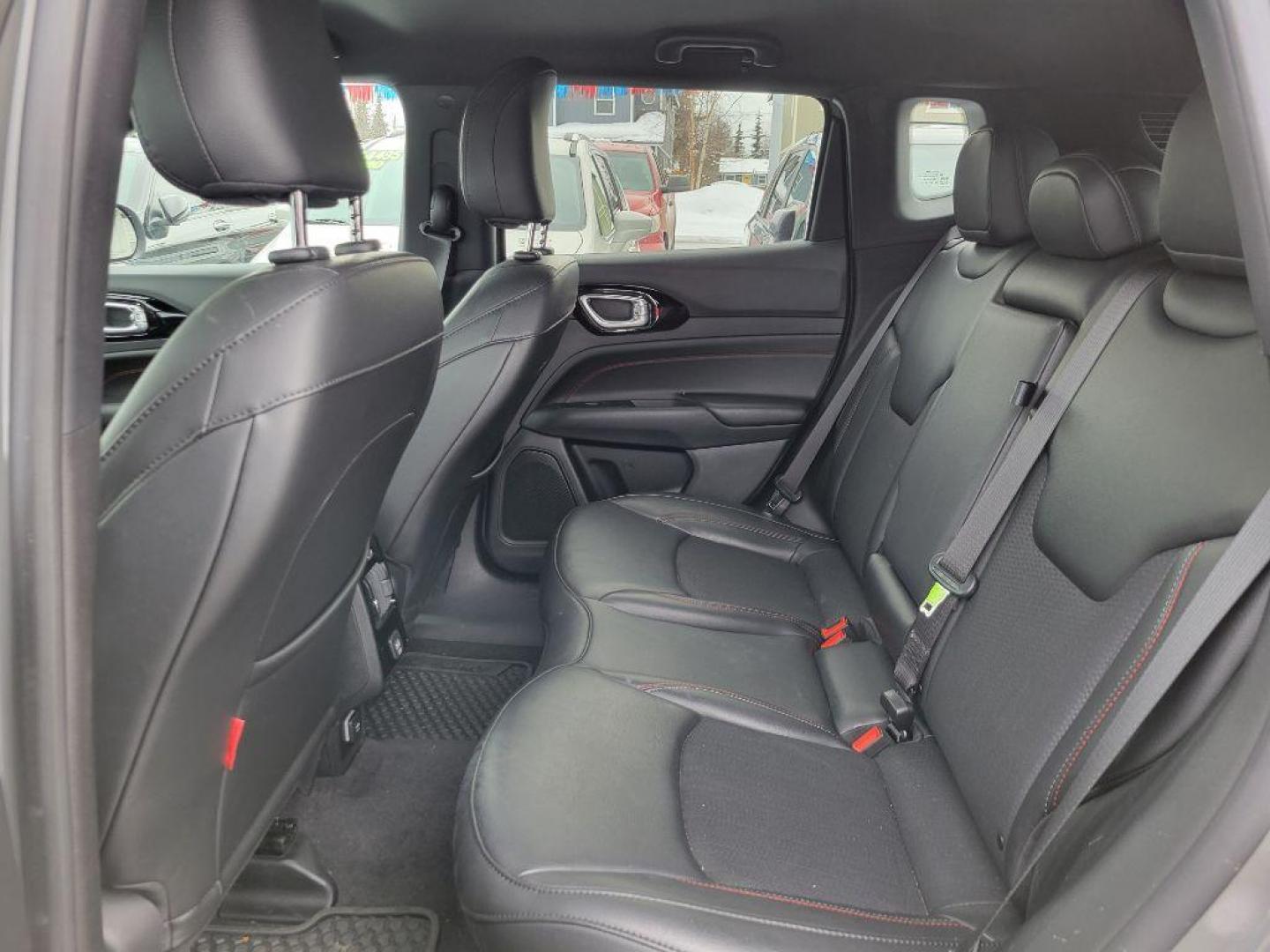 2023 GRAY JEEP COMPASS TRAILHAWK (3C4NJDDN9PT) with an 2.0L engine, Automatic transmission, located at 929 East 8th Ave, Anchorage, AK, 99501, (907) 274-2277, 61.214783, -149.866074 - Photo#3