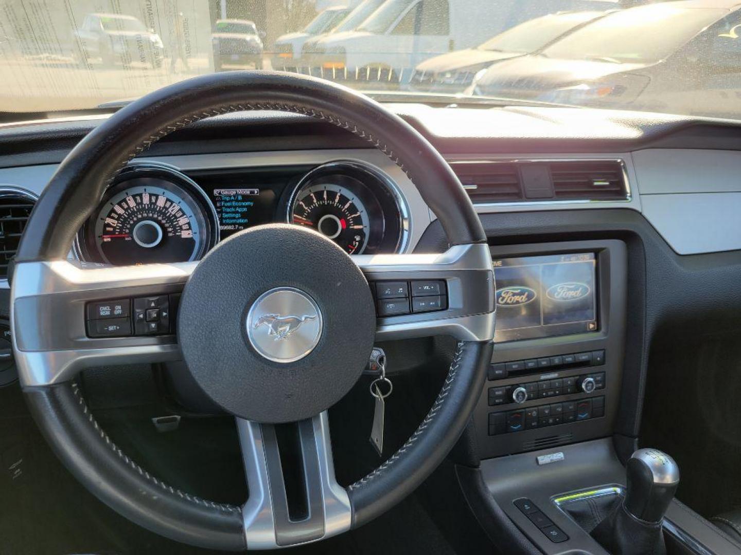 2013 SILVER FORD MUSTANG (1ZVBP8AM5D5) with an 3.7L engine, 6-Speed Manual transmission, located at 929 East 8th Ave, Anchorage, AK, 99501, (907) 274-2277, 61.214783, -149.866074 - Photo#4