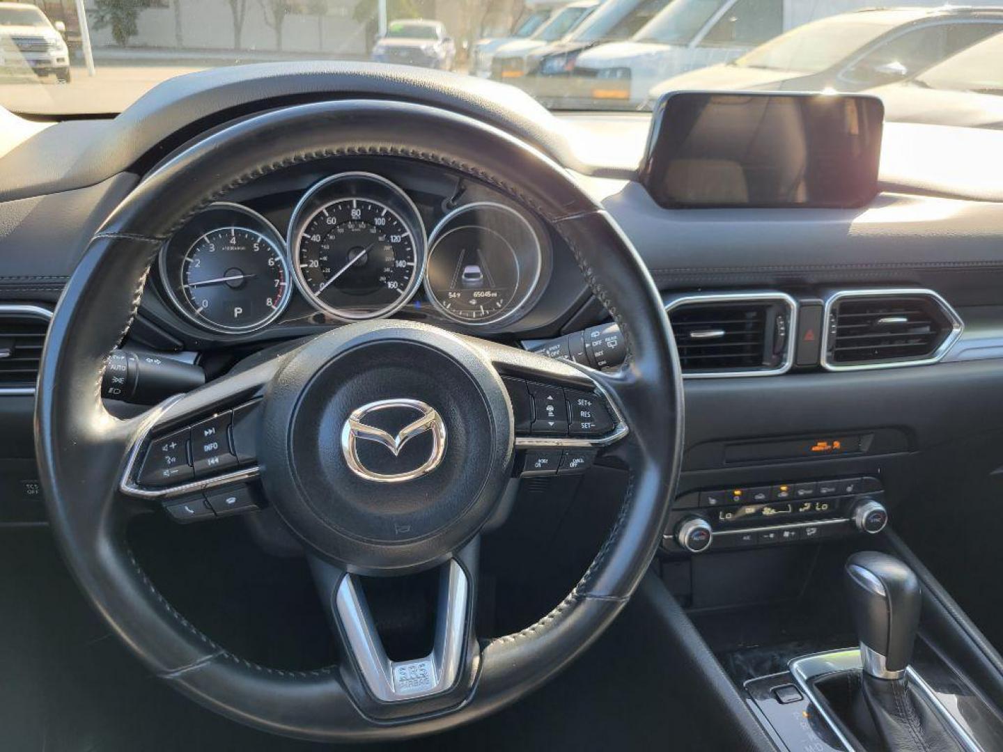 2020 SILVER MAZDA CX-5 TOURING (JM3KFBCM1L0) with an 2.5L engine, Automatic transmission, located at 929 East 8th Ave, Anchorage, AK, 99501, (907) 274-2277, 61.214783, -149.866074 - Photo#4