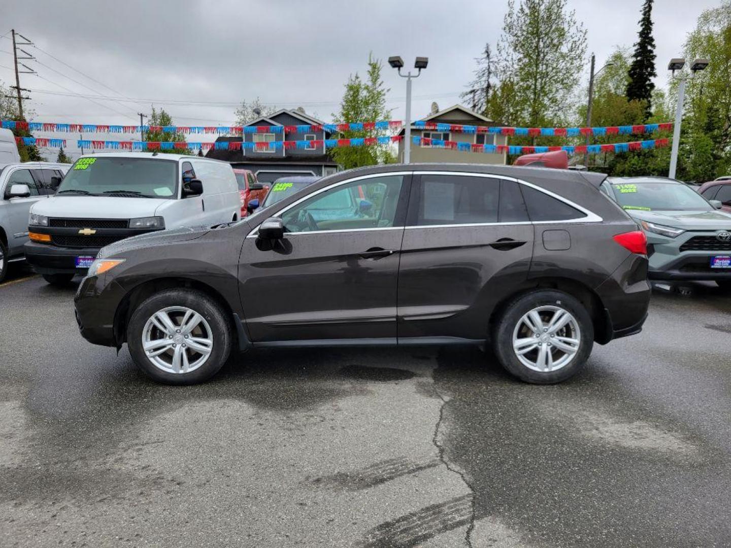 2015 BROWN ACURA RDX (5J8TB4H31FL) with an 3.5L engine, Automatic transmission, located at 929 East 8th Ave, Anchorage, AK, 99501, (907) 274-2277, 61.214783, -149.866074 - Photo#1