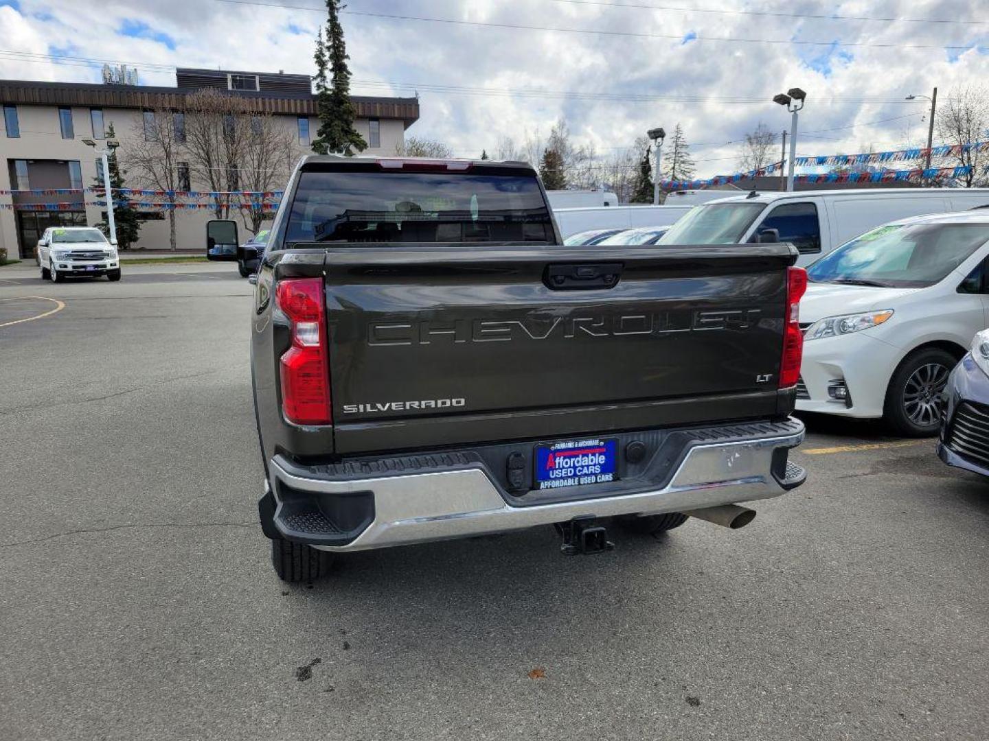 2023 BRONZE CHEVROLET SILVERADO 2500 HEAVY DUTY LT (2GC4YNE75P1) with an 6.6L engine, Automatic transmission, located at 929 East 8th Ave, Anchorage, AK, 99501, (907) 274-2277, 61.214783, -149.866074 - Photo#2