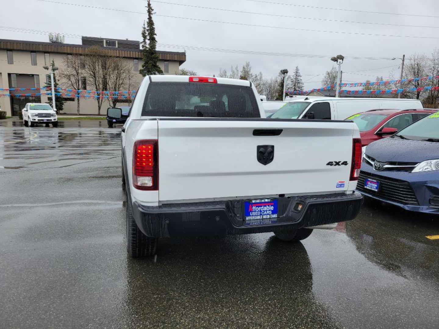 2022 WHITE RAM 1500 CLASSIC SLT (1C6RR7LG2NS) with an 3.6L engine, Automatic transmission, located at 929 East 8th Ave, Anchorage, AK, 99501, (907) 274-2277, 61.214783, -149.866074 - Photo#2