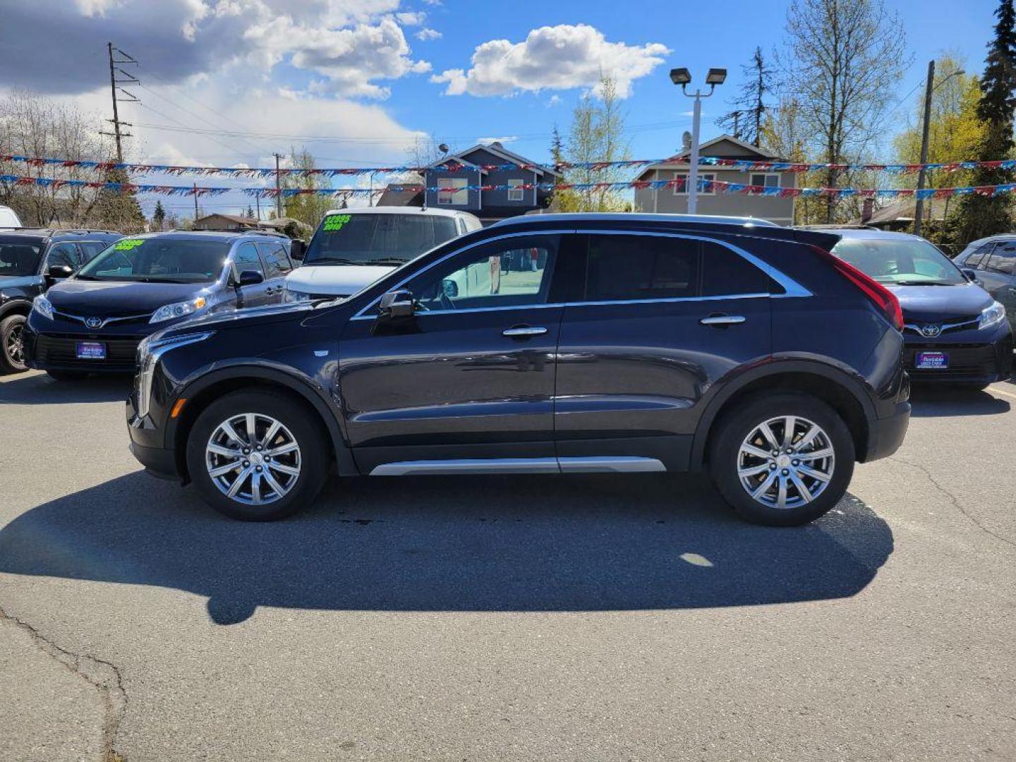 2023 GRAY CADILLAC XT4 PREMIUM LUXURY (1GYFZDR41PF) with an 2.0L engine, Automatic transmission, located at 929 East 8th Ave, Anchorage, AK, 99501, (907) 274-2277, 61.214783, -149.866074 - Photo#1