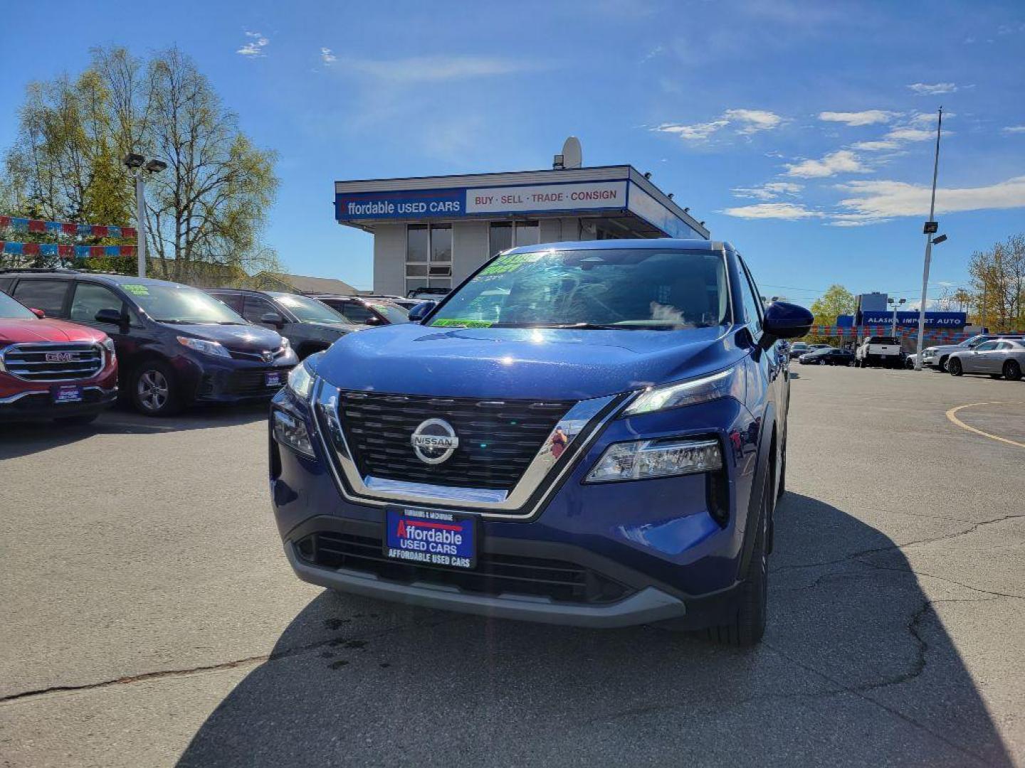 2021 BLUE NISSAN ROGUE SV (JN8AT3BB0MW) with an 2.5L engine, Continuously Variable transmission, located at 929 East 8th Ave, Anchorage, AK, 99501, (907) 274-2277, 61.214783, -149.866074 - Photo#0