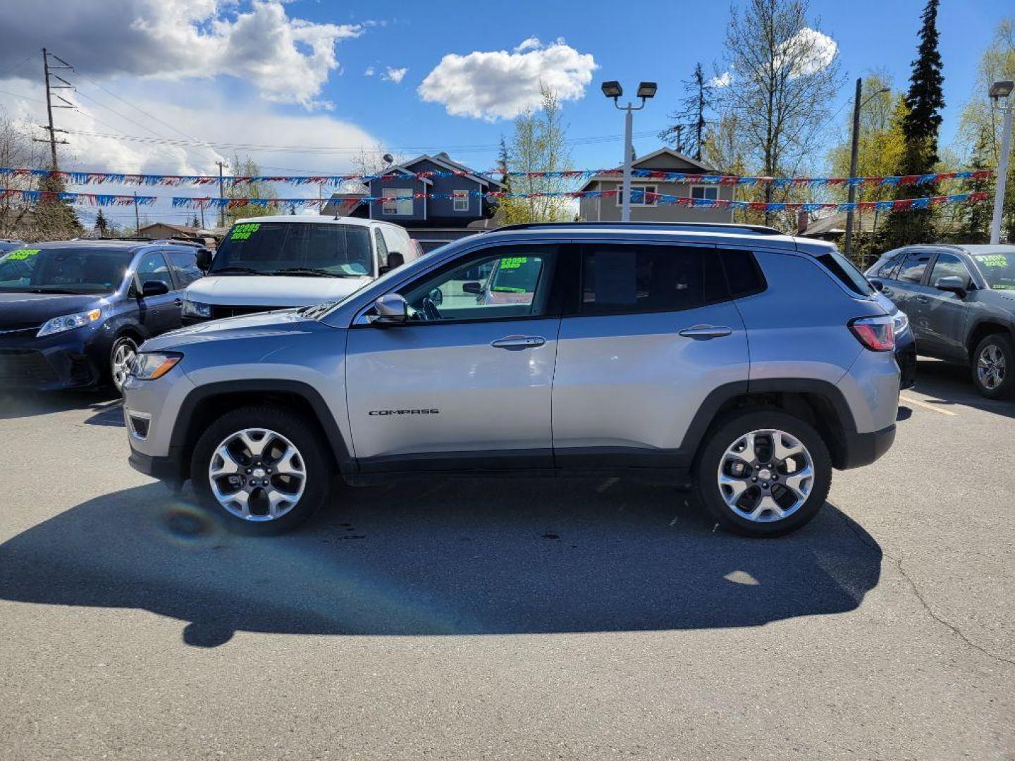 2020 SILVER JEEP COMPASS LIMITED (3C4NJDCB9LT) with an 2.4L engine, Automatic transmission, located at 929 East 8th Ave, Anchorage, AK, 99501, (907) 274-2277, 61.214783, -149.866074 - Photo#1