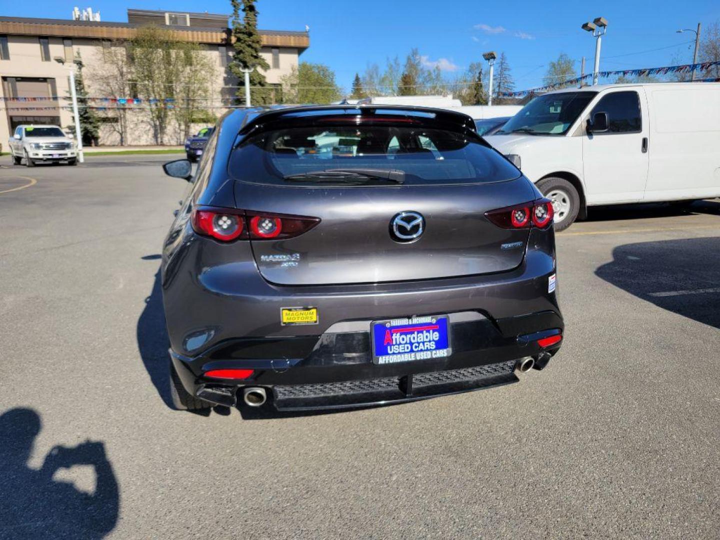 2020 GRAY MAZDA 3 PREFERRED (JM1BPBMM4L1) with an 2.5L engine, Automatic transmission, located at 929 East 8th Ave, Anchorage, AK, 99501, (907) 274-2277, 61.214783, -149.866074 - Photo#2