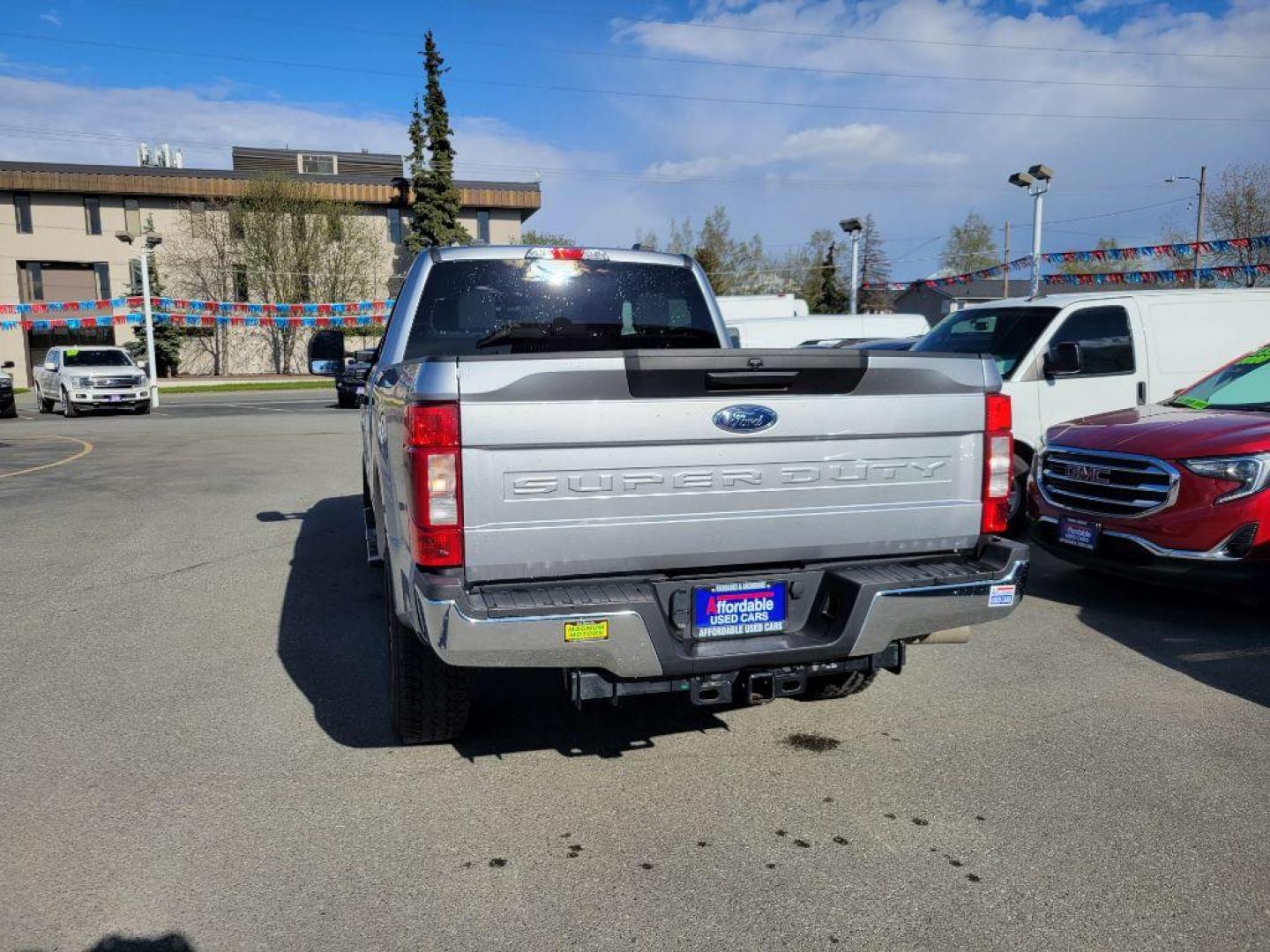 2022 SILVER FORD F250 SUPER DUTY (1FT7W2BT7NE) with an 6.7L engine, Automatic transmission, located at 929 East 8th Ave, Anchorage, AK, 99501, (907) 274-2277, 61.214783, -149.866074 - Photo#2