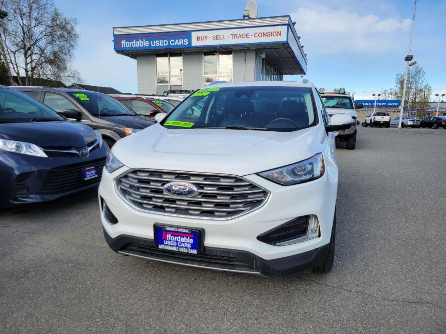 2020 WHITE FORD EDGE SEL (2FMPK4J91LB) with an 2.0L engine, Automatic transmission, located at 929 East 8th Ave, Anchorage, AK, 99501, (907) 274-2277, 61.214783, -149.866074 - Photo#0