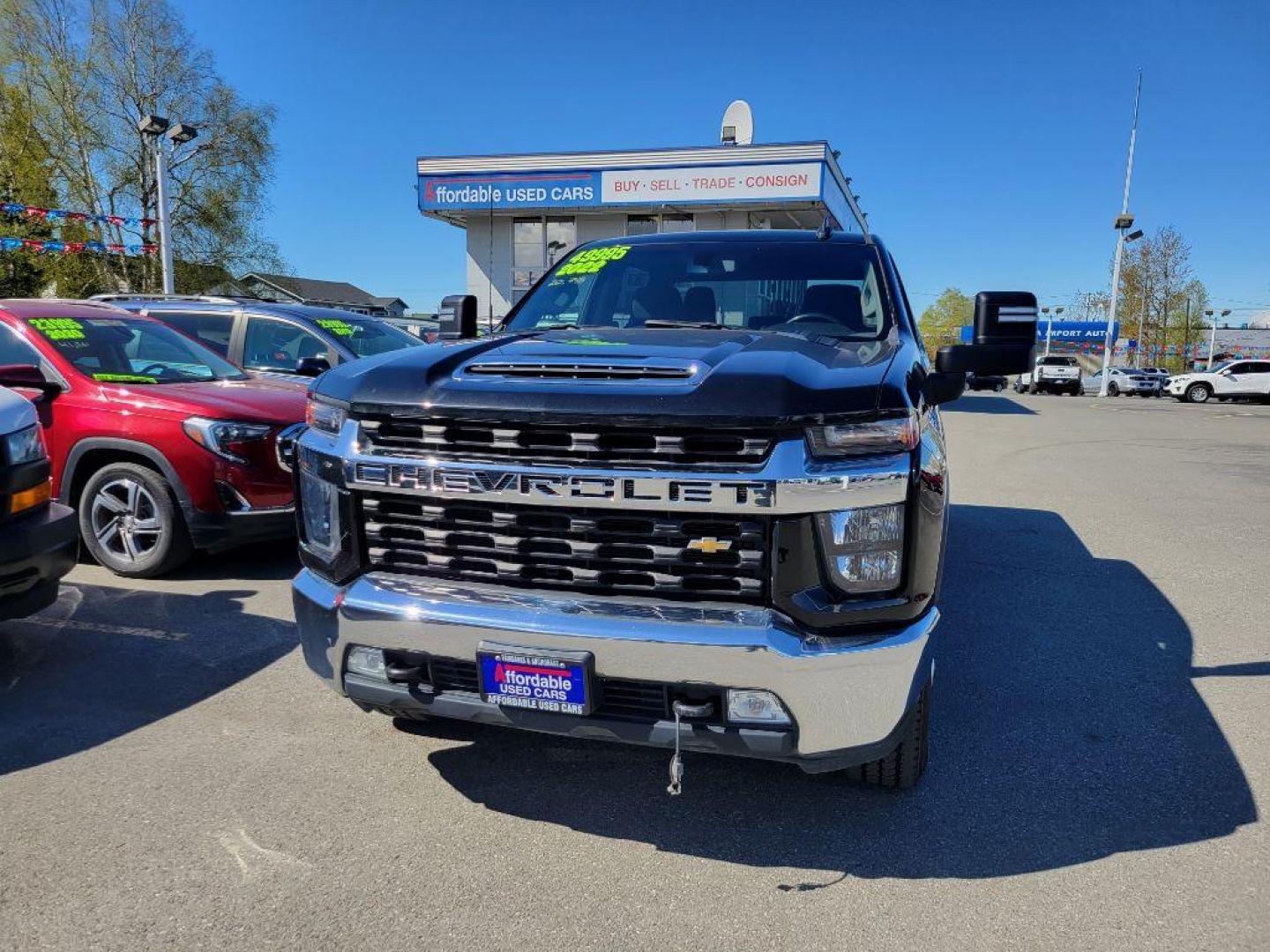 2022 BLACK CHEVROLET SILVERADO 2500 HEAVY DUTY LT (1GC4YNE79NF) with an 6.6L engine, Automatic transmission, located at 929 East 8th Ave, Anchorage, AK, 99501, (907) 274-2277, 61.214783, -149.866074 - Photo#0