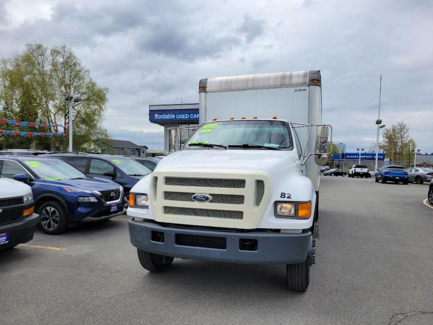 2006 WHITE FORD F750 SUPER DUTY (3FRWF75Y46V) with an 6.0L engine, Automatic transmission, located at 929 East 8th Ave, Anchorage, AK, 99501, (907) 274-2277, 61.214783, -149.866074 - Photo#0