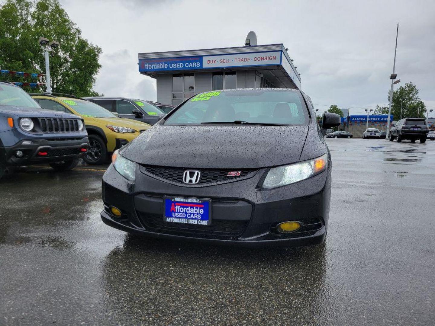 2013 BLACK HONDA CIVIC SI (2HGFG4A56DH) with an 2.4L engine, 6-Speed Manual transmission, located at 929 East 8th Ave, Anchorage, AK, 99501, (907) 274-2277, 61.214783, -149.866074 - Photo#0