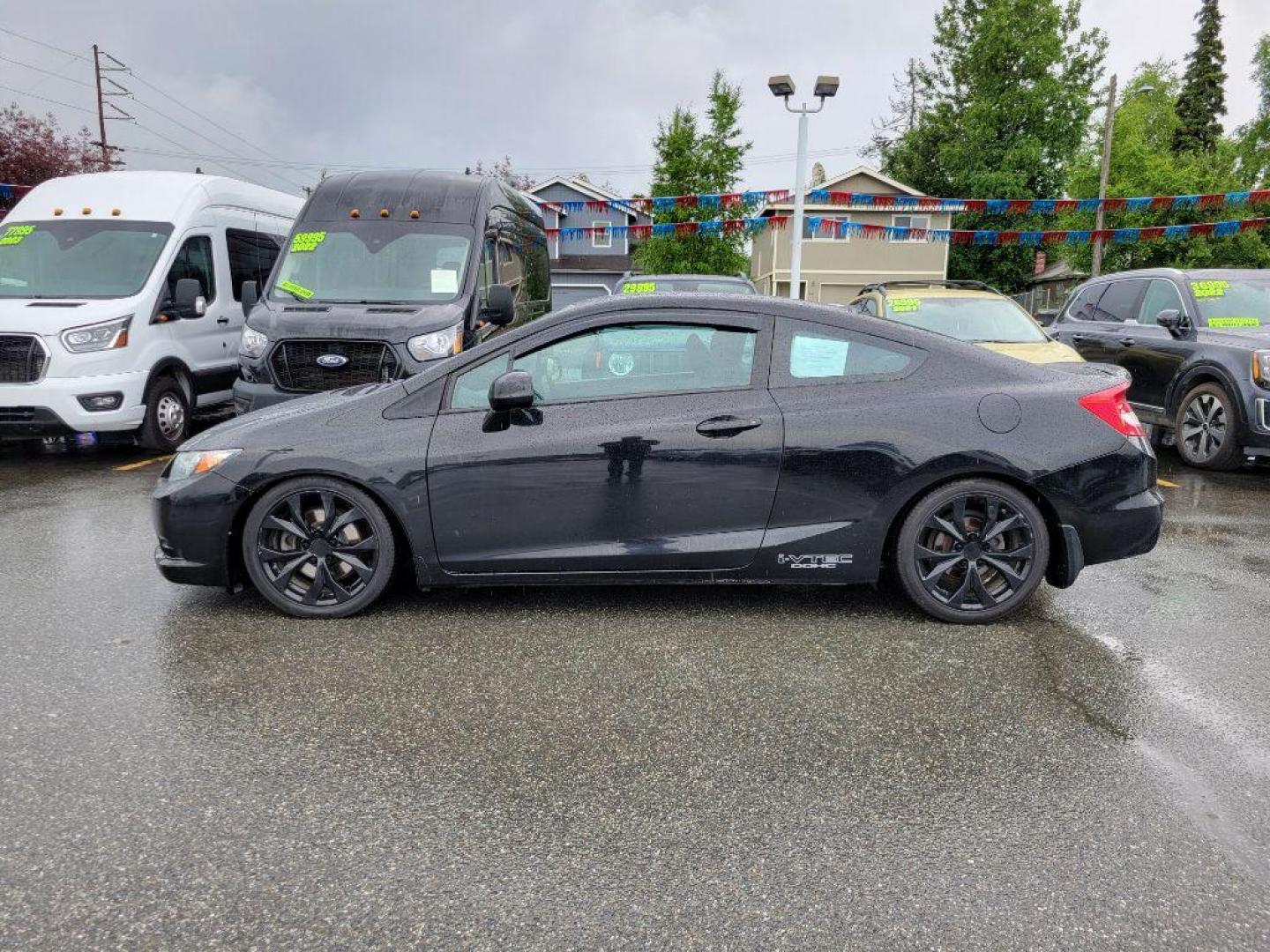 2013 BLACK HONDA CIVIC SI (2HGFG4A56DH) with an 2.4L engine, 6-Speed Manual transmission, located at 929 East 8th Ave, Anchorage, AK, 99501, (907) 274-2277, 61.214783, -149.866074 - Photo#1